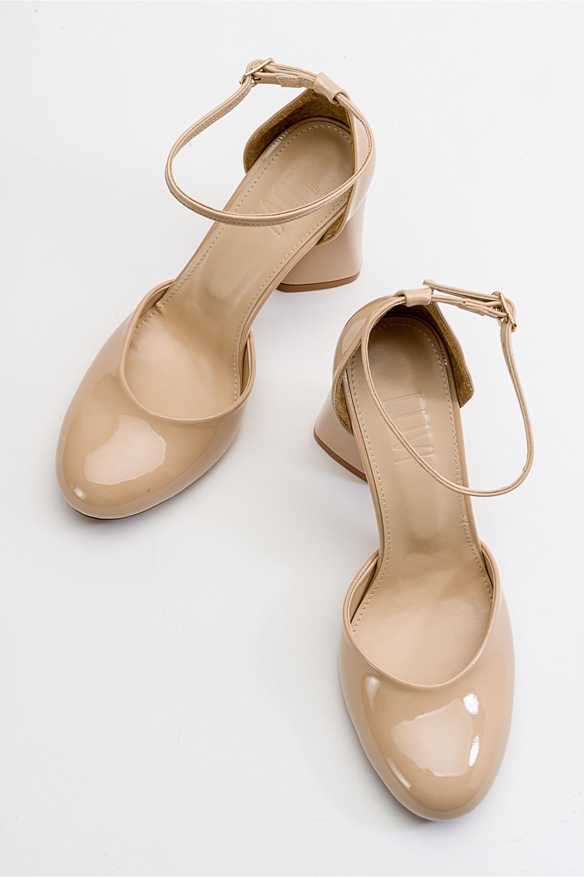 Oslo - Beige Heeled Shoe (Women)
