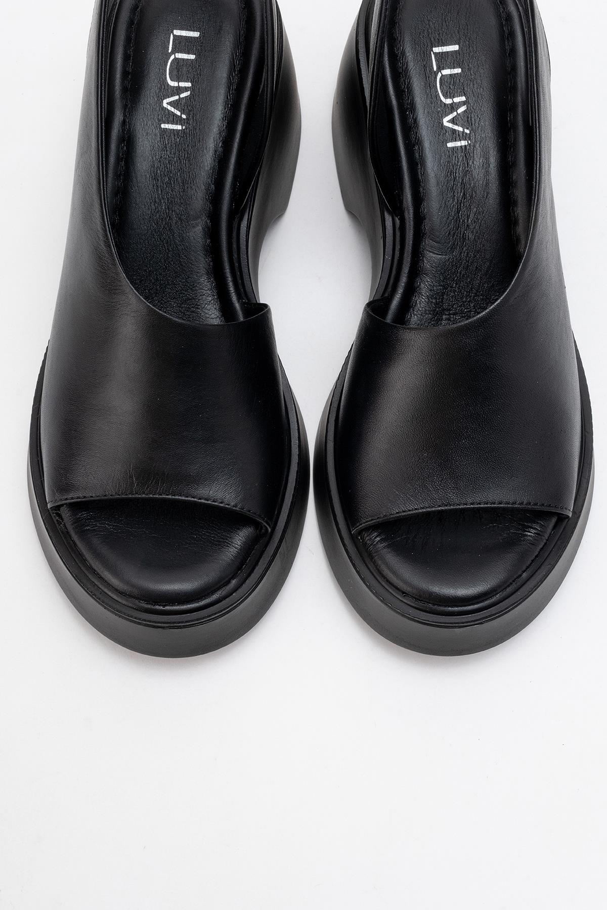 ROY - Black Leather Wedge Sandal (Women)