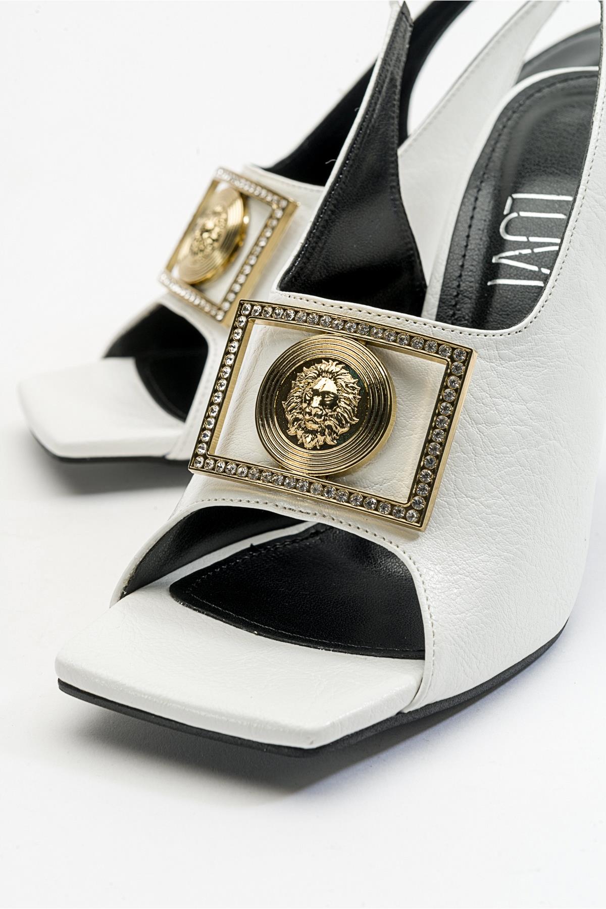 Olney - White Heeled Shoe (Women)