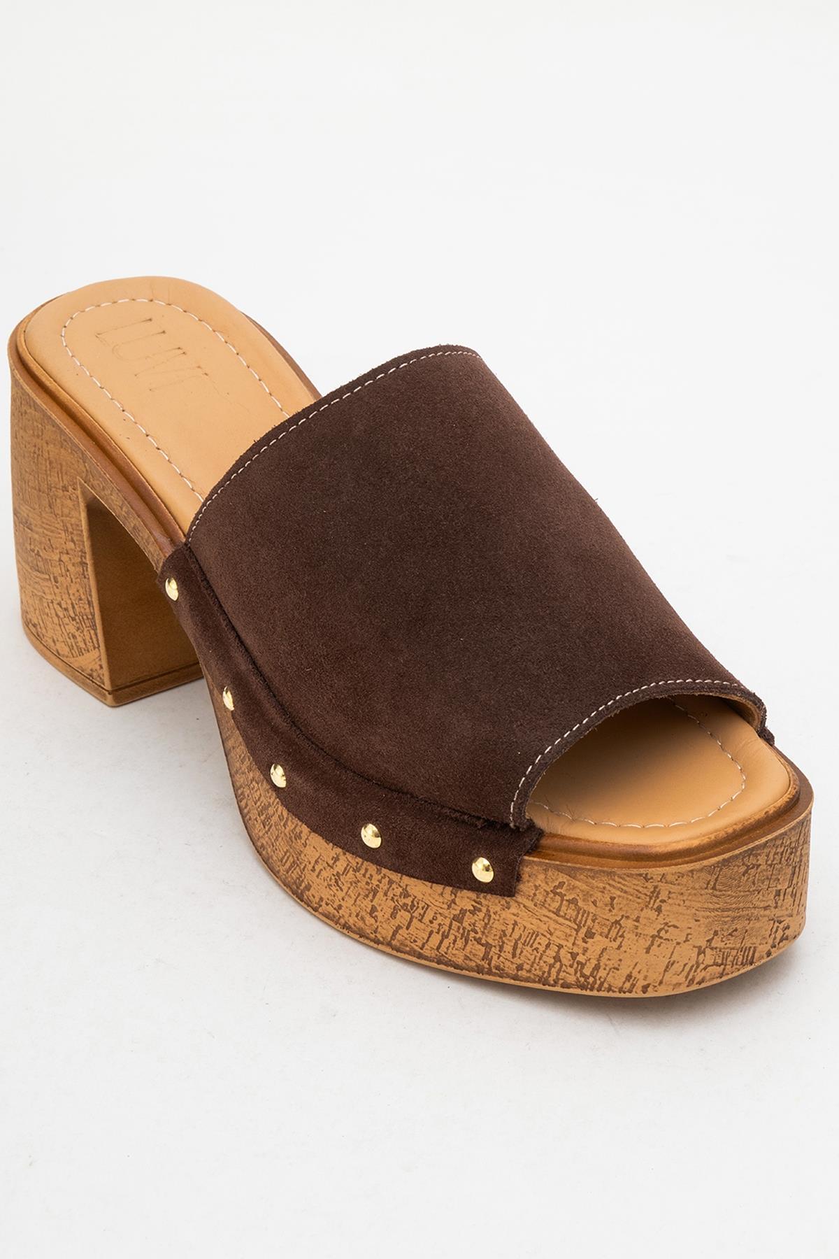 Pull - Dark Brown Suede Leather Heeled Mules (Women)