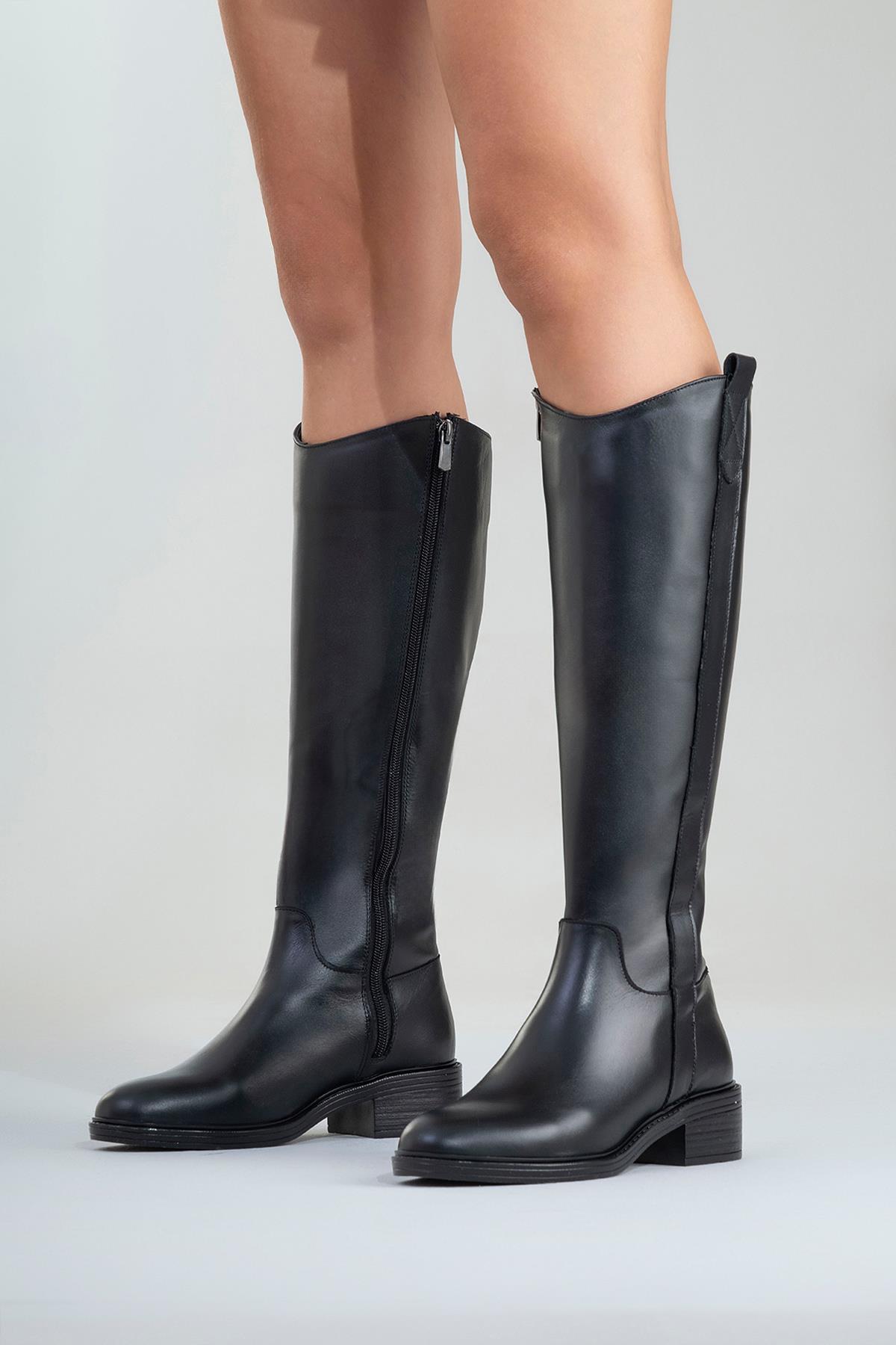 Acro Black Leather Heeled Boot (Women)