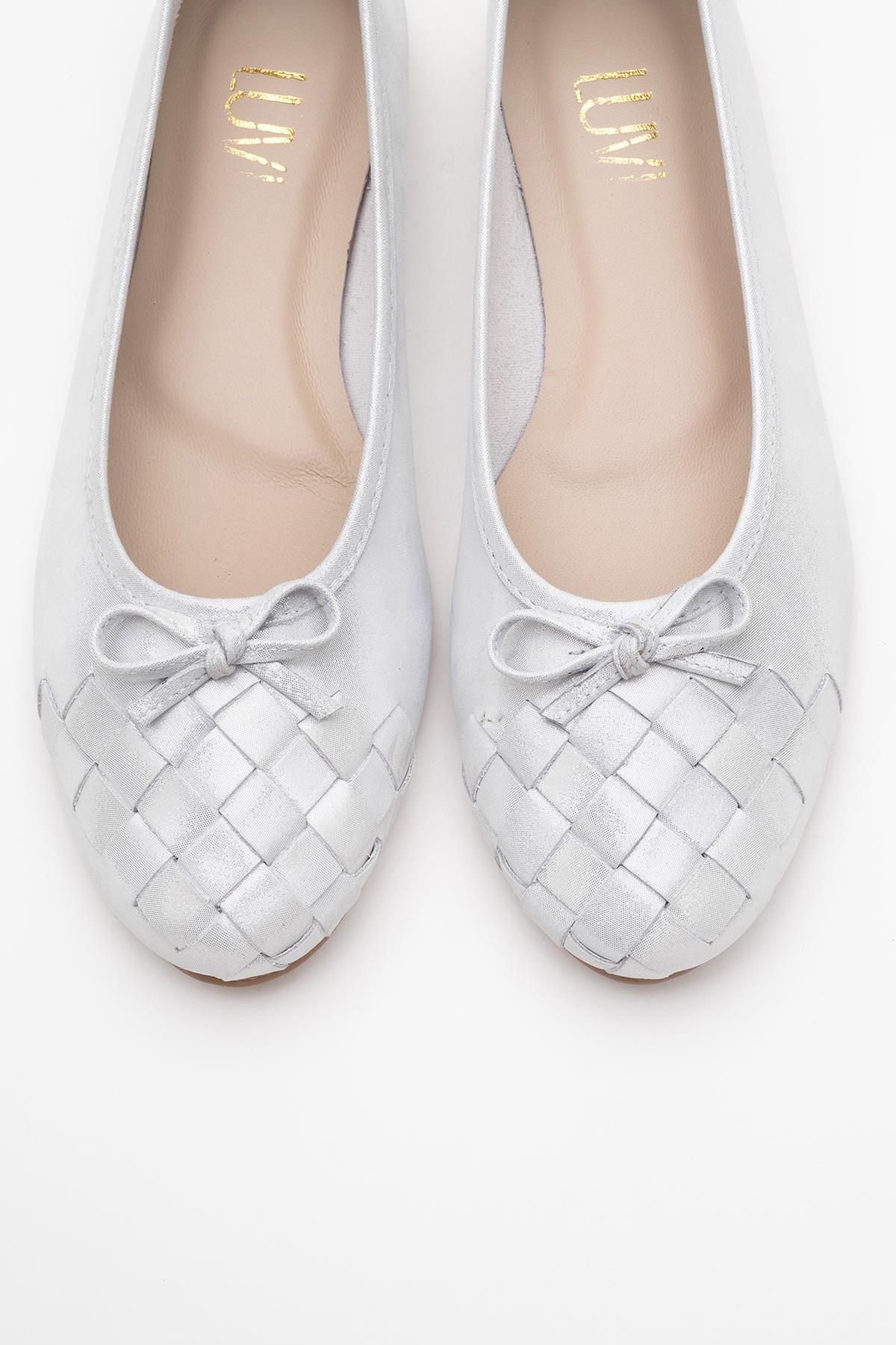 03 - White Glitter Genuine Leather Ballet Flat (Women)