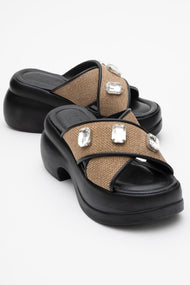 Giev - Black Woven Platform Mule (Women)