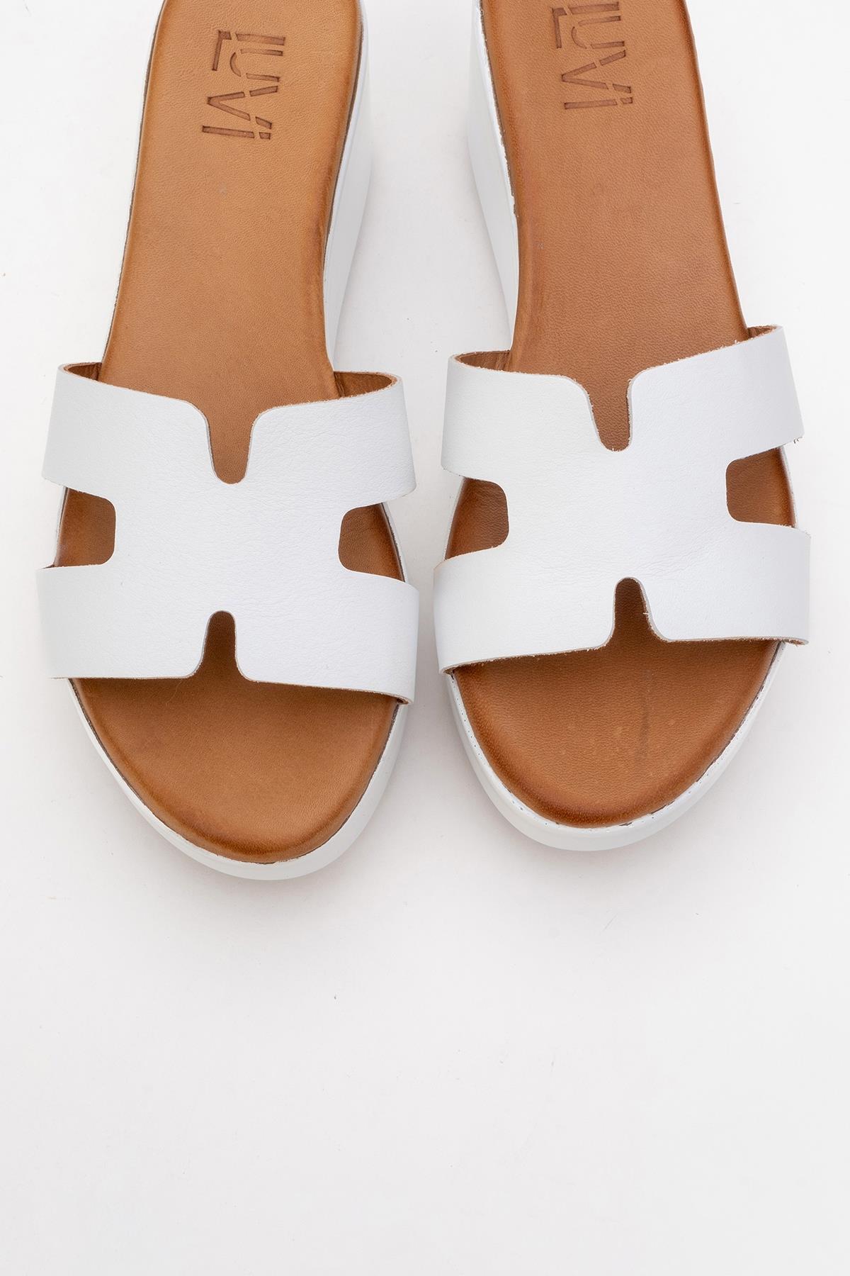 Lia White Leather Platform Slide (Women)