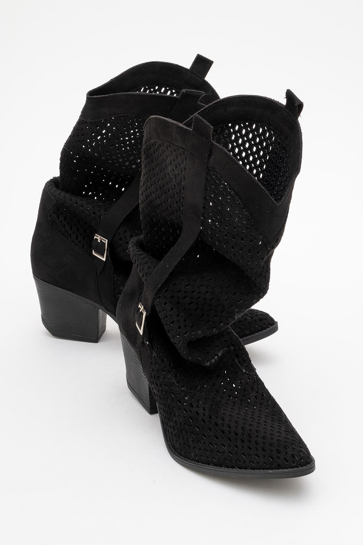 Larry Black Elasticated Block Heel Boot (Women)