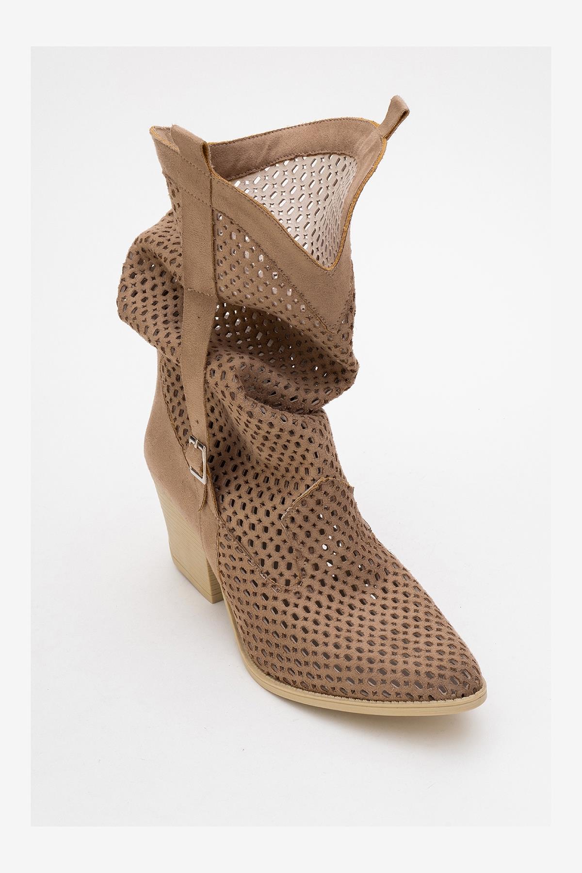 Larry Dark Beige Elasticated Block Heel Boot (Women)