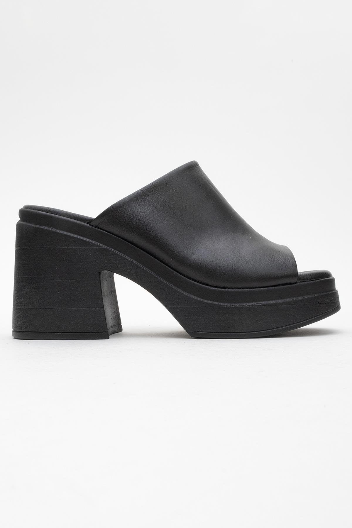 Nola - Black Leather Heeled Mules