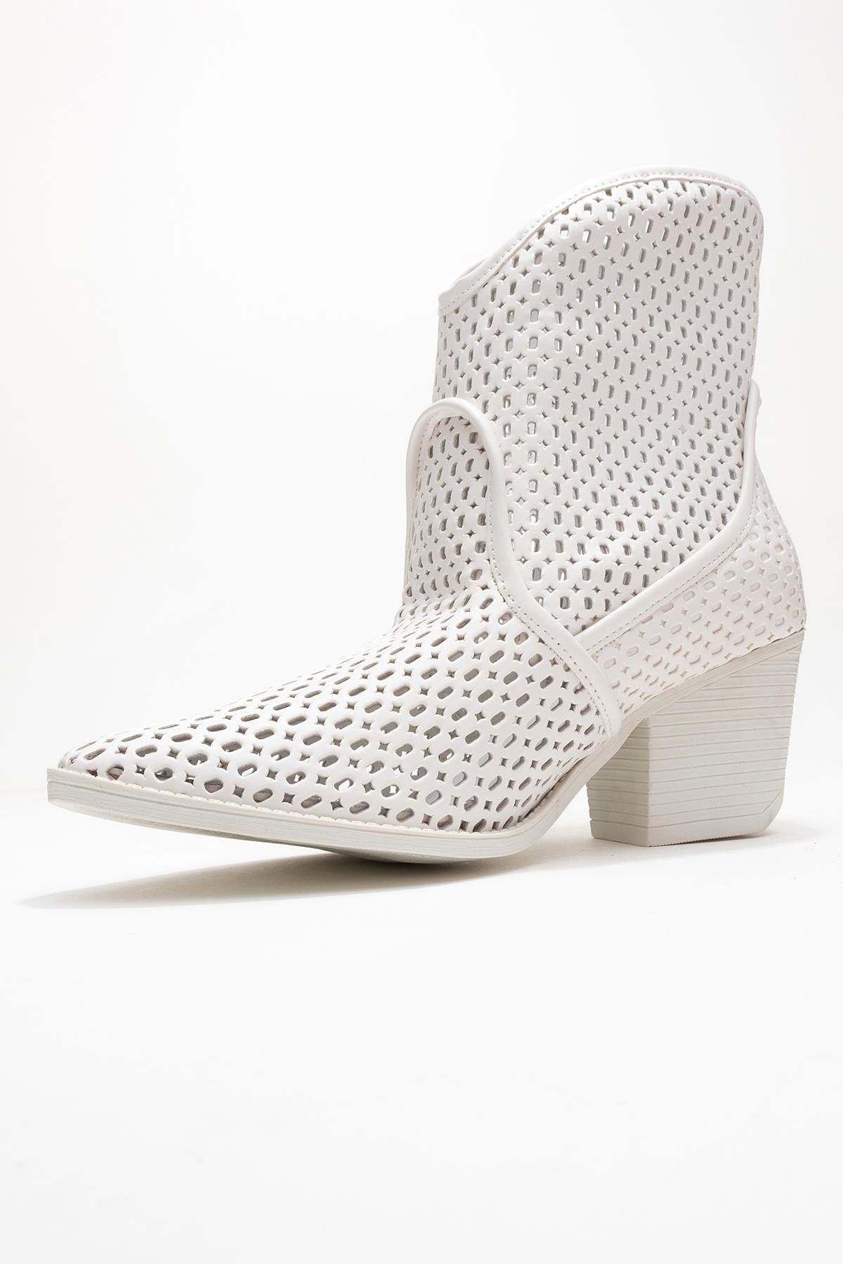 Pera White Block Heel Boot (Women)
