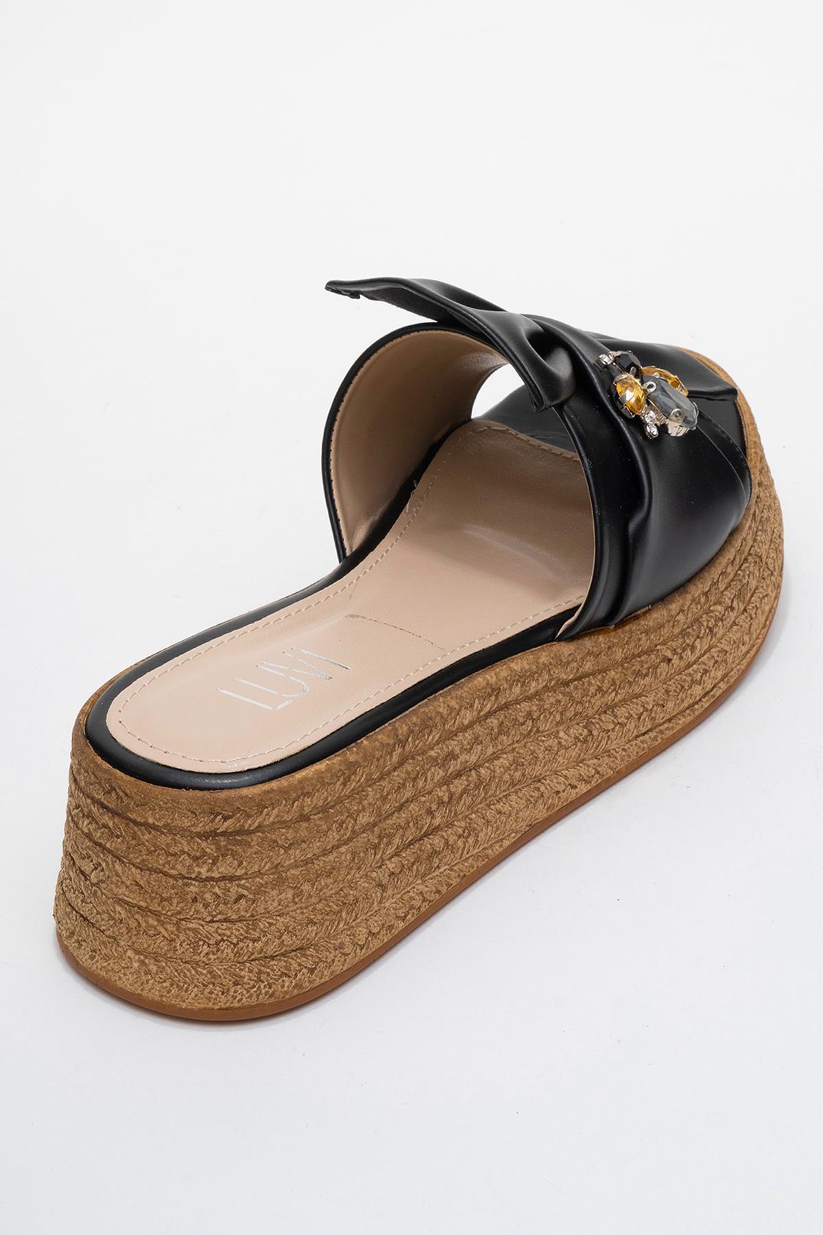 Shara Black Bow & Bee Buckle Platform Sandal (Women)