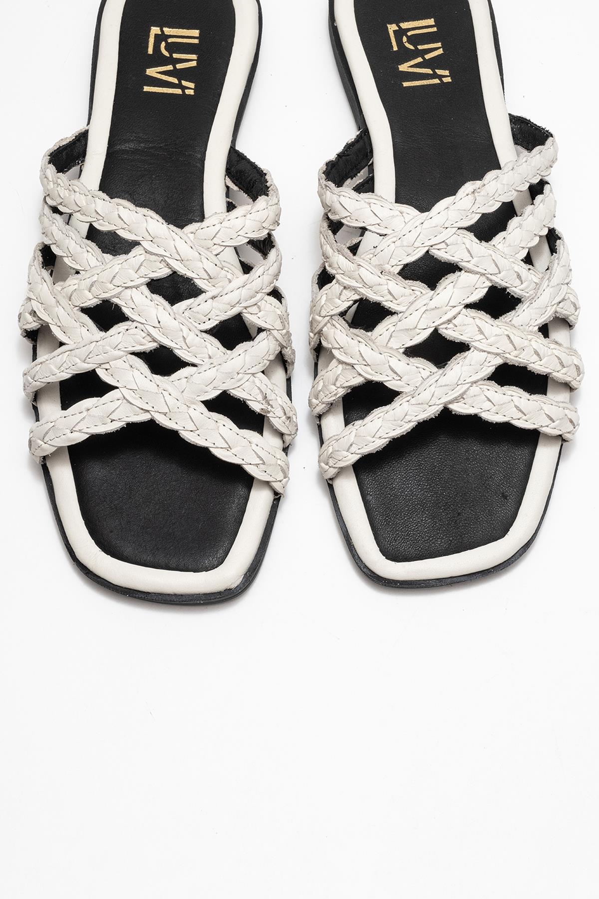 Alisha Light Beige Leather Slide Sandal (Women)