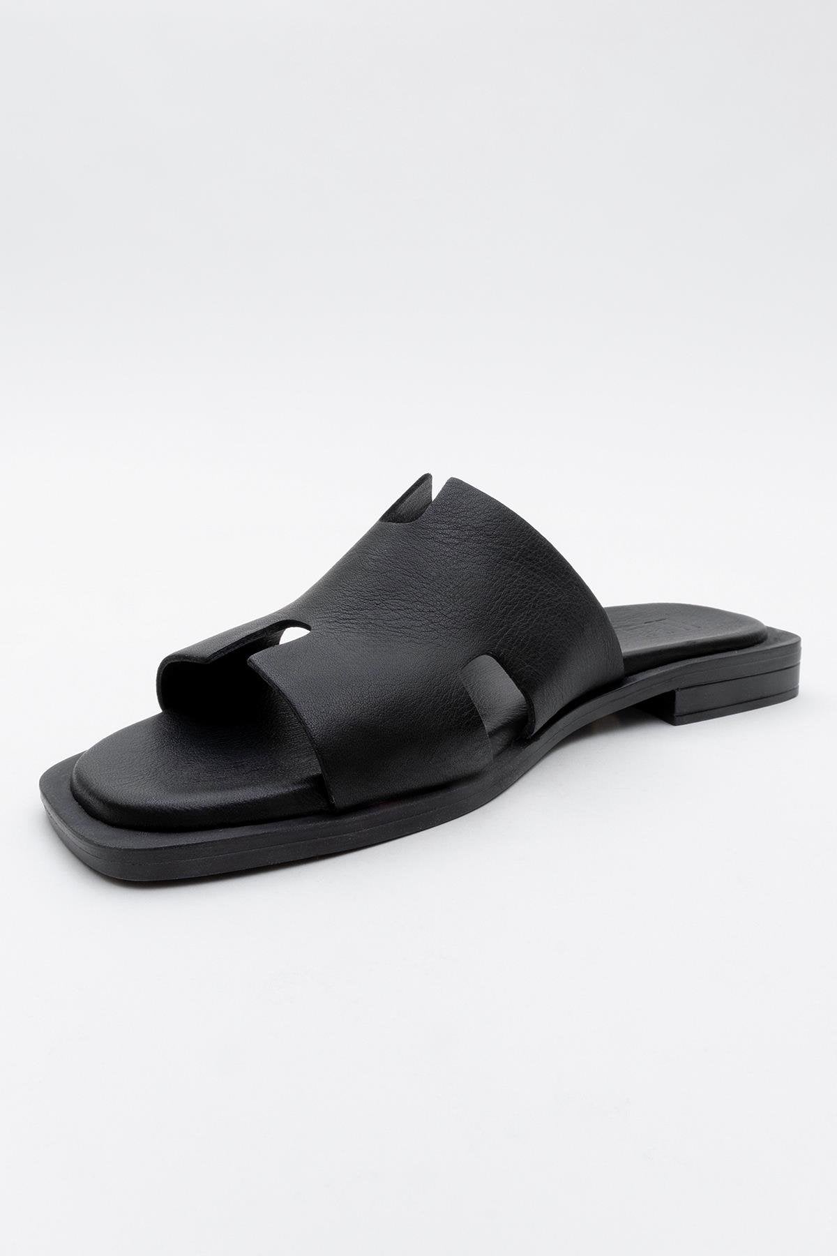 Handy - Black Genuine Leather Slipper (Women)