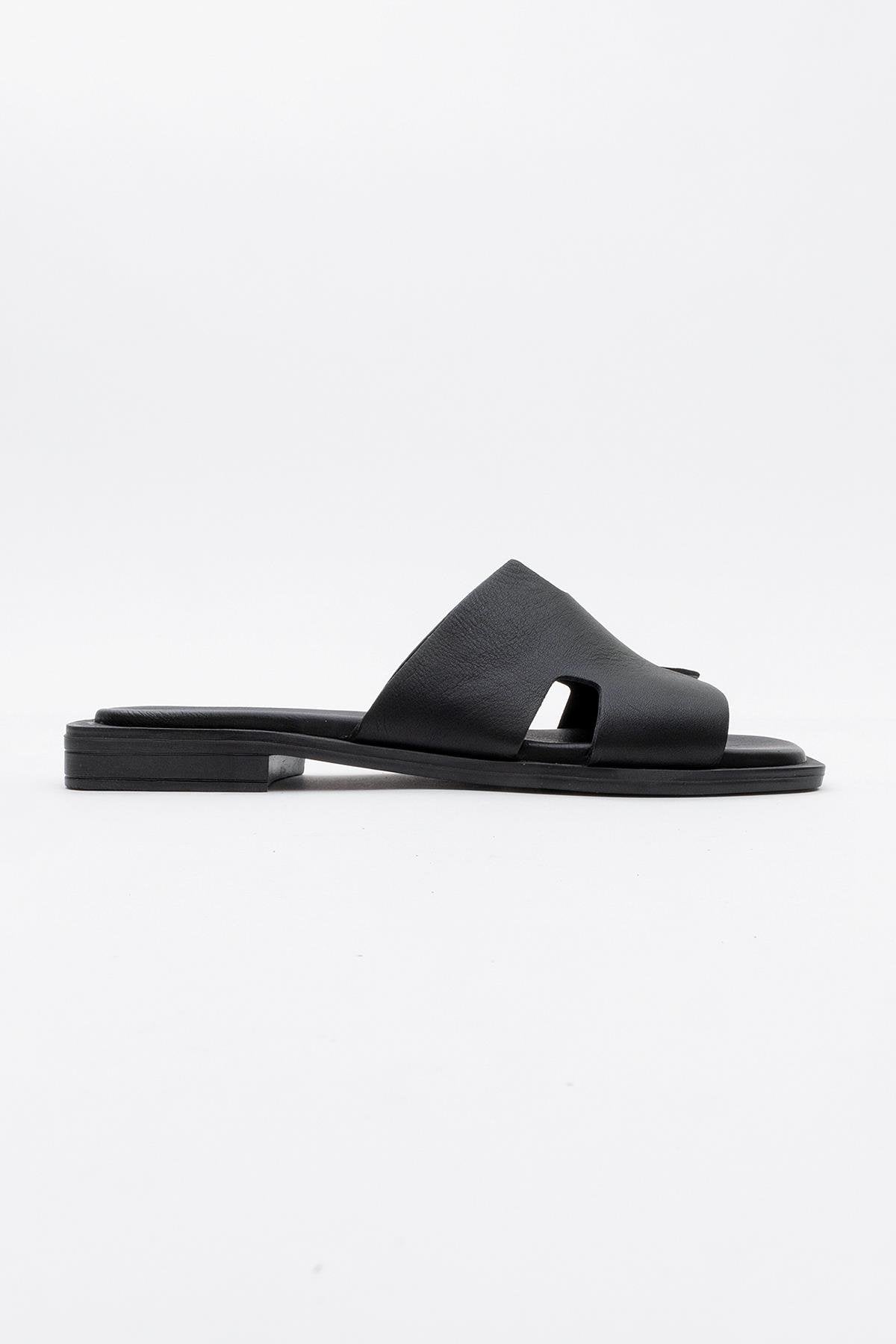 Handy - Black Genuine Leather Slipper (Women)