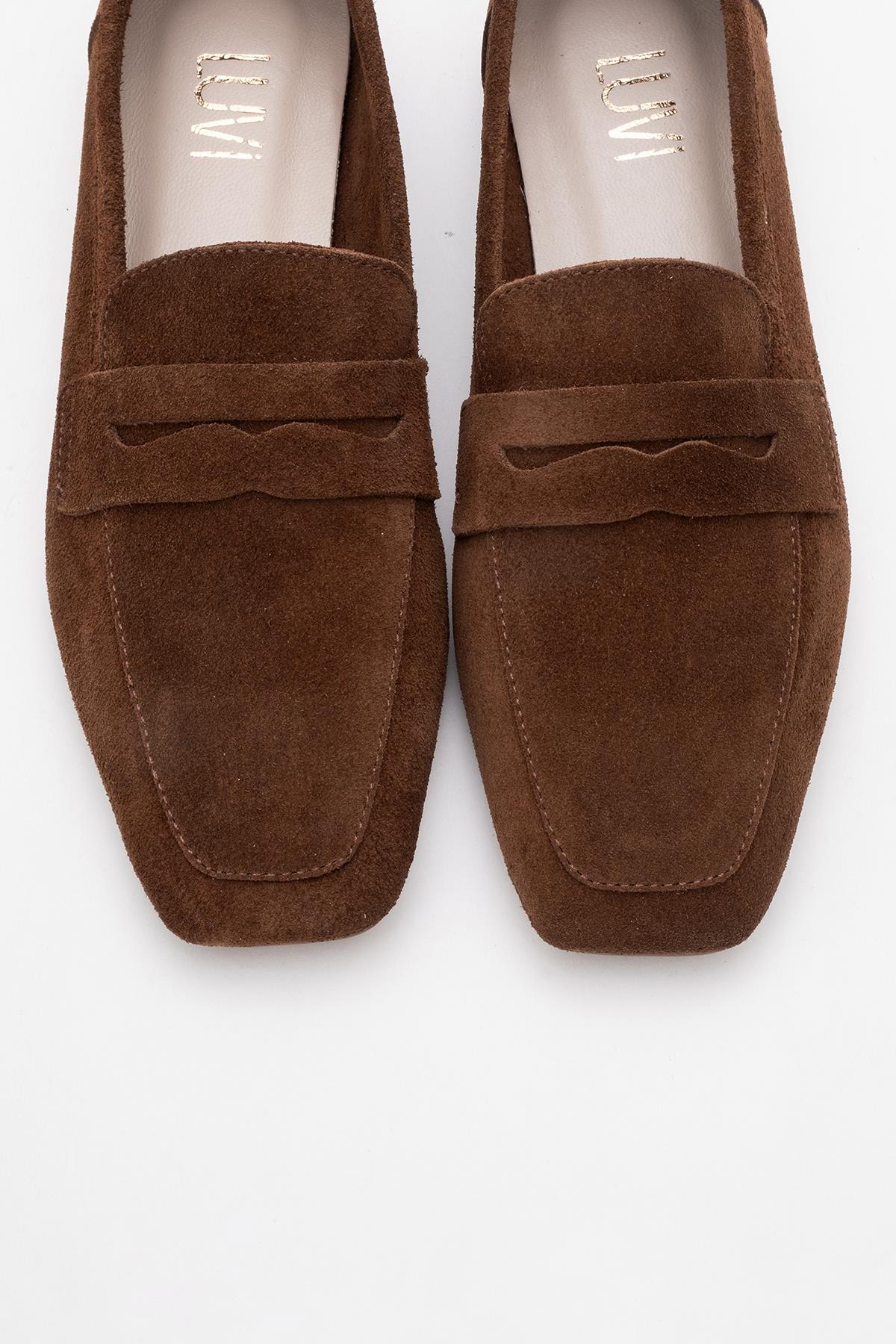 Rubra - Brown Genuine Leather Loafer (Women)