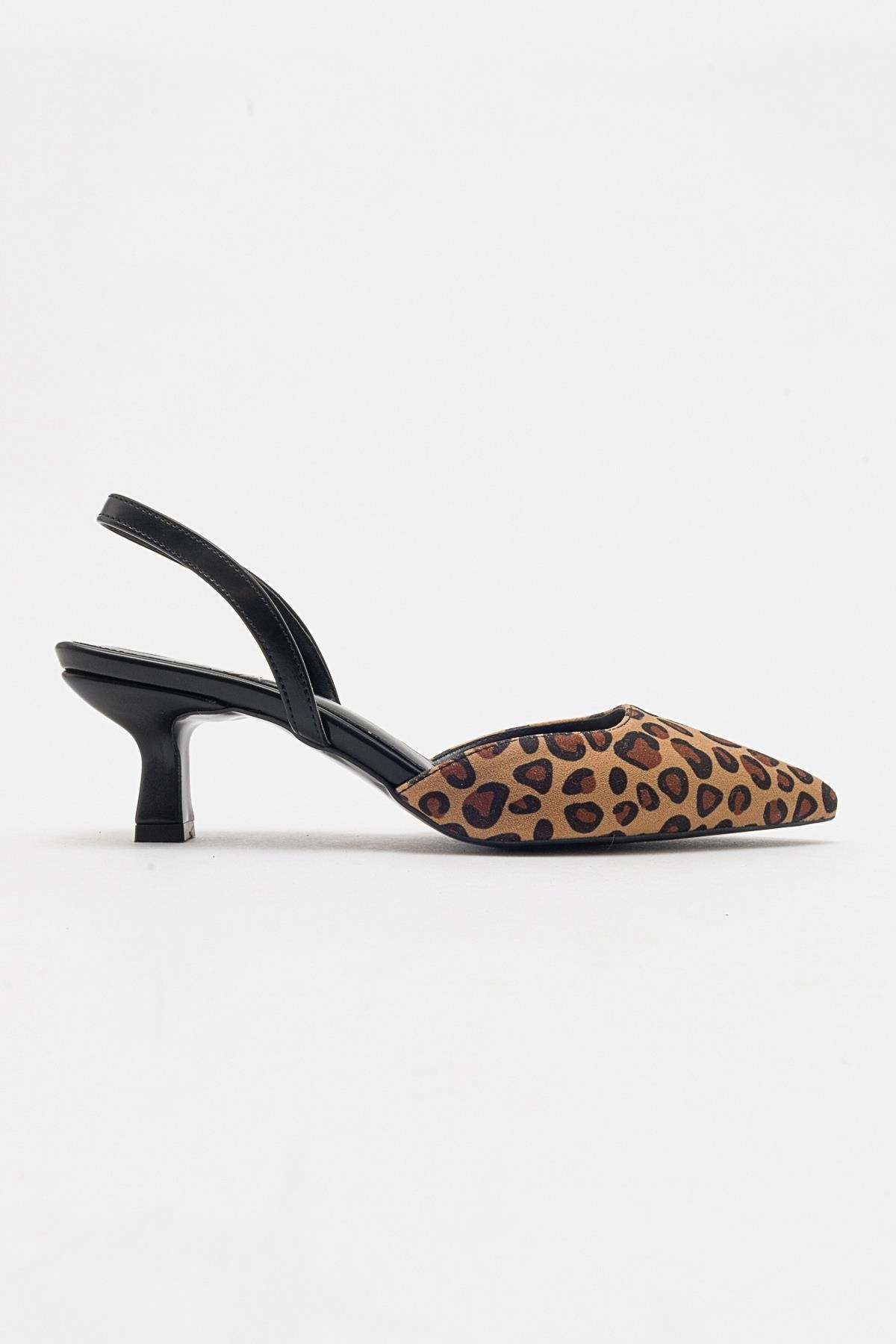 Over - Black/Yellow Patterned Pointed Toe Low Heel Shoe (Women)
