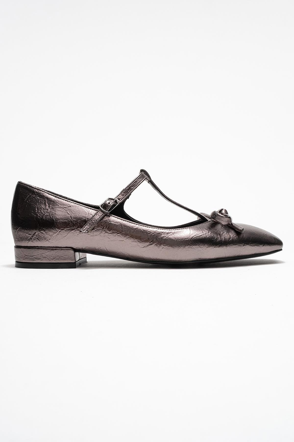 Lorena - Platinum Ballet Flat (Women)