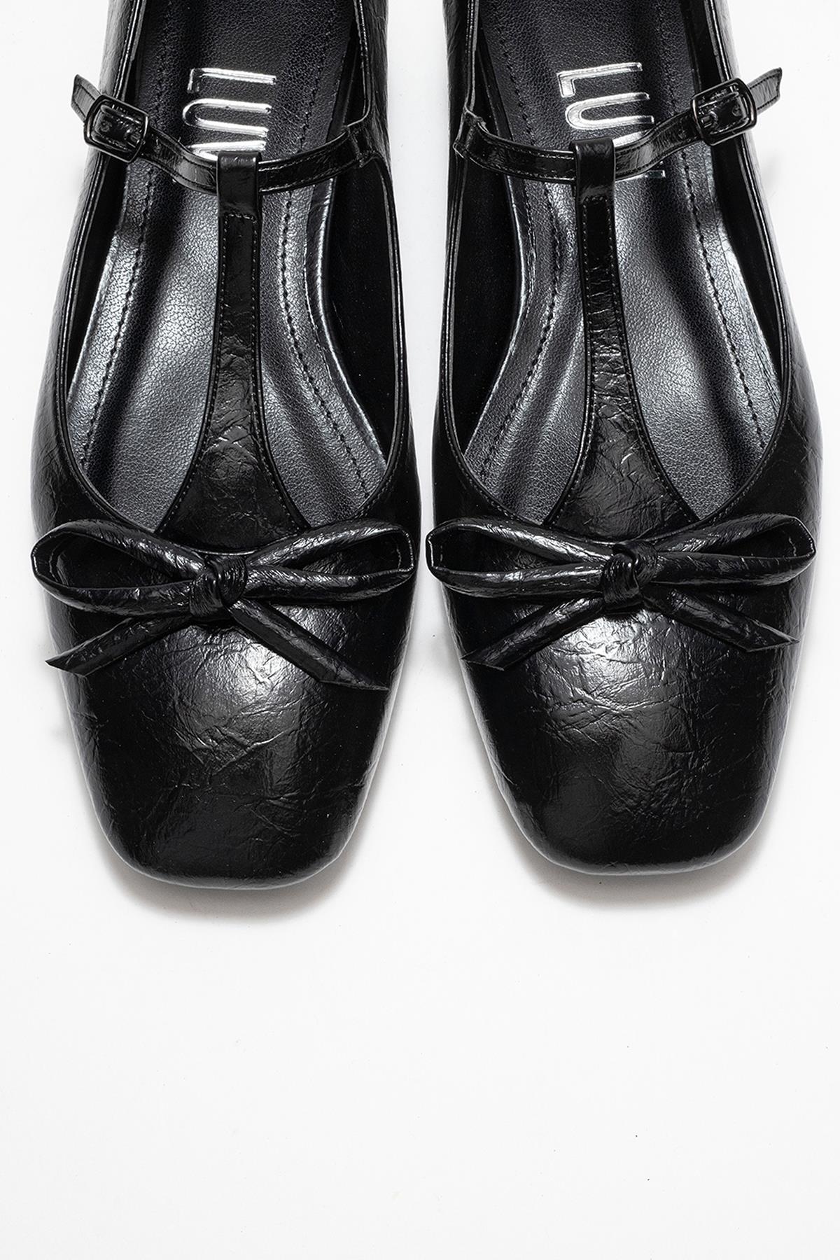 Lorena - Black Ballet Flat (Women)