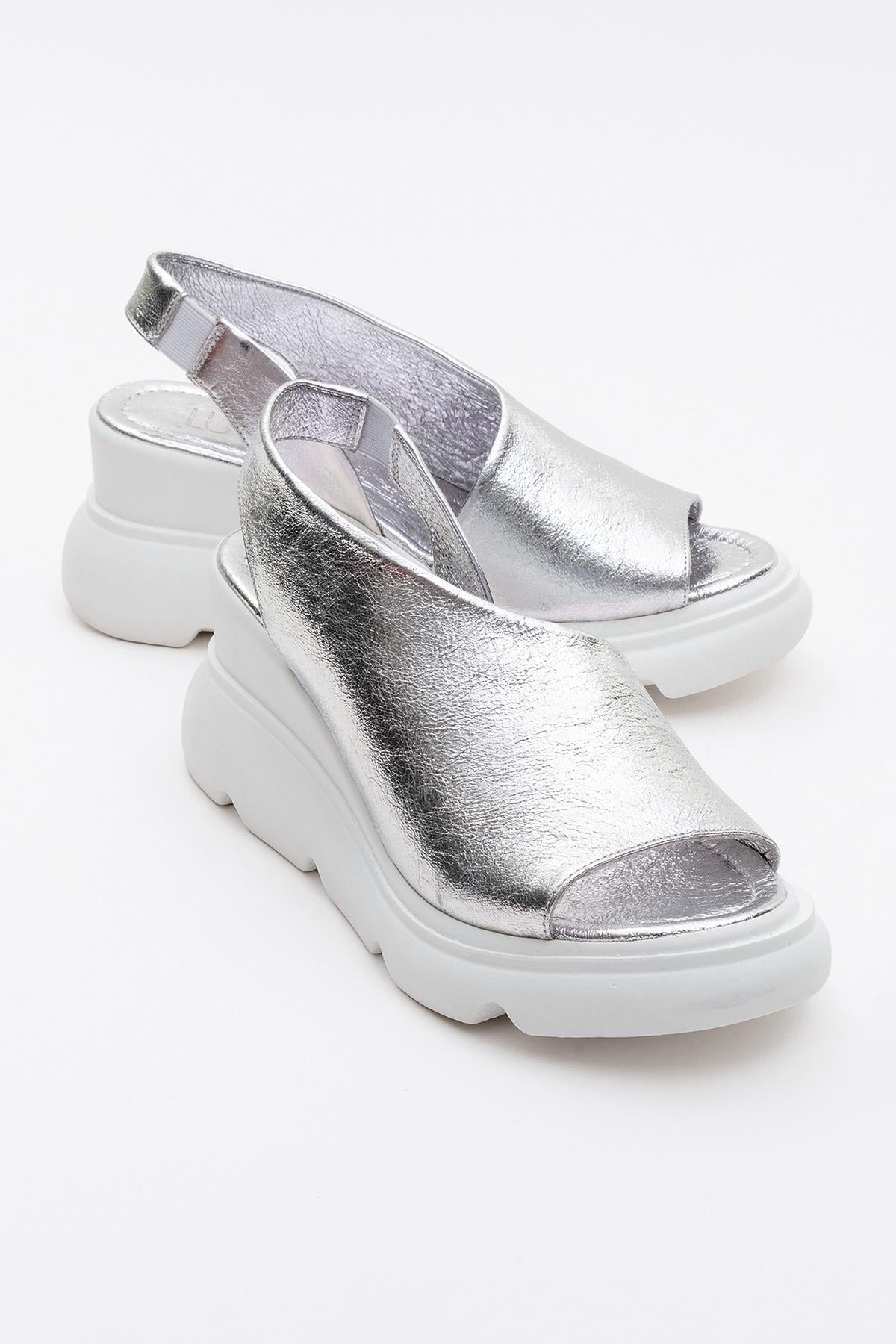 Agusto - Silver Leather Platform Sandal (Women)