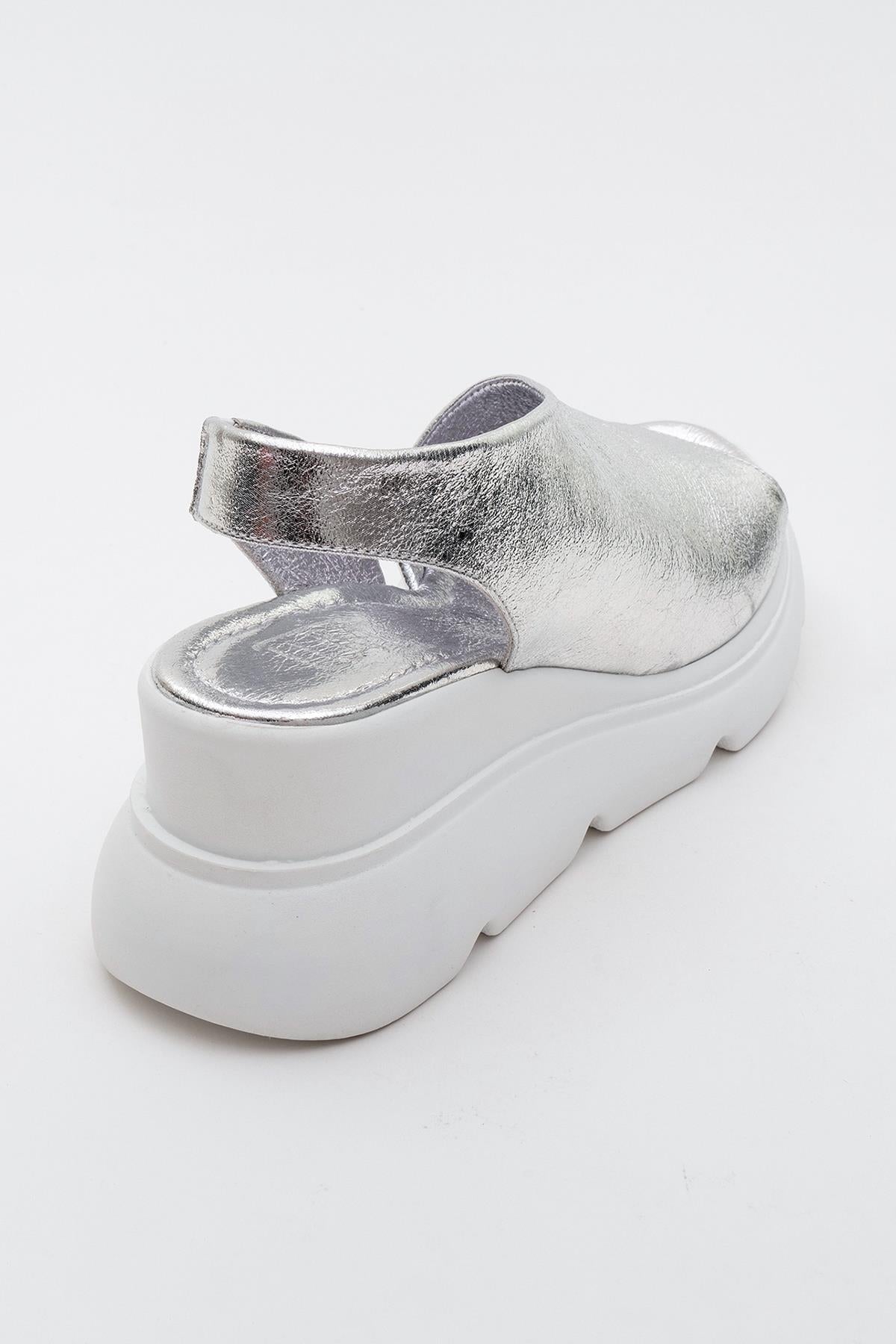 Agusto - Silver Leather Platform Sandal (Women)