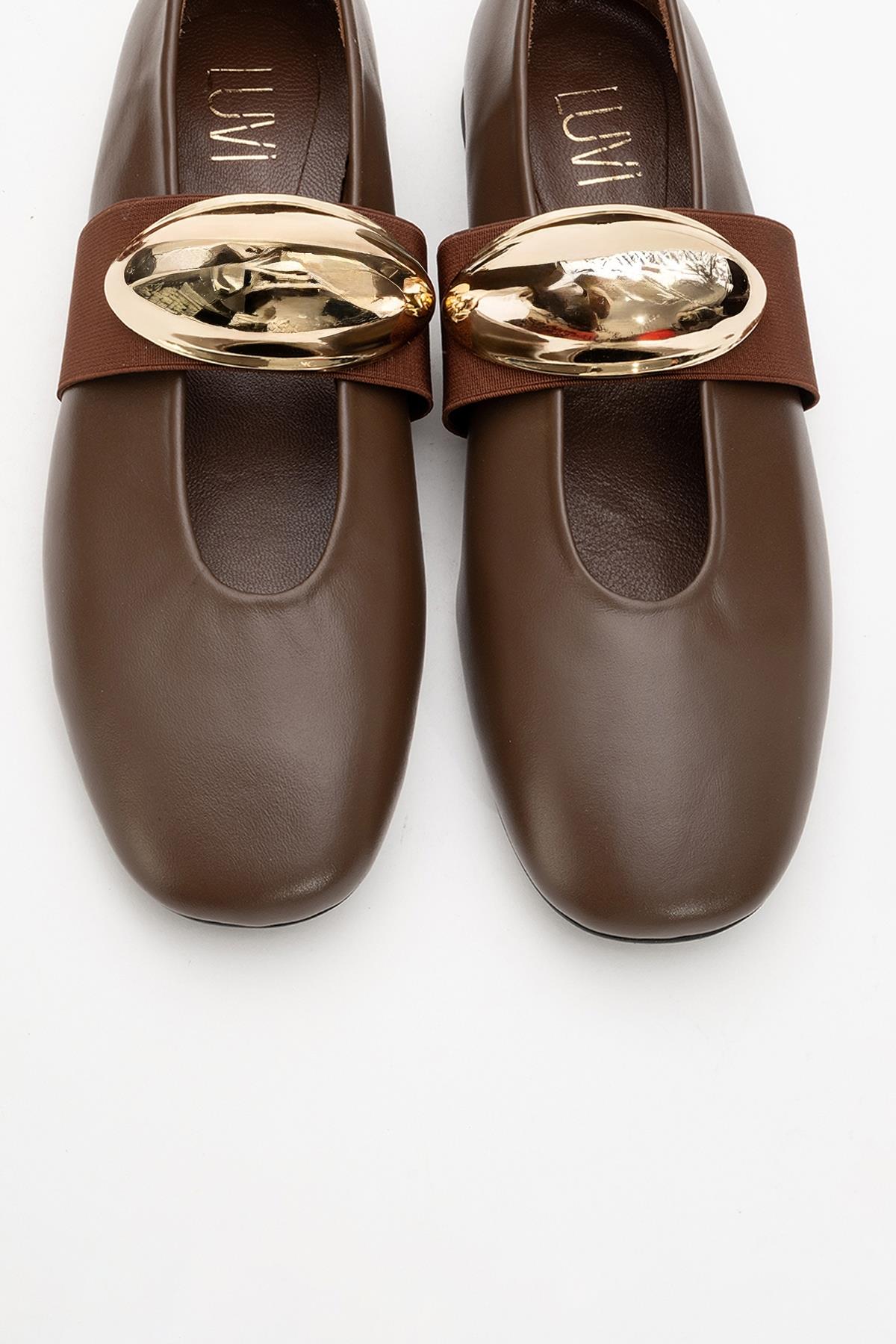 Zoey - Brown Leather Ballet Flats (Women)