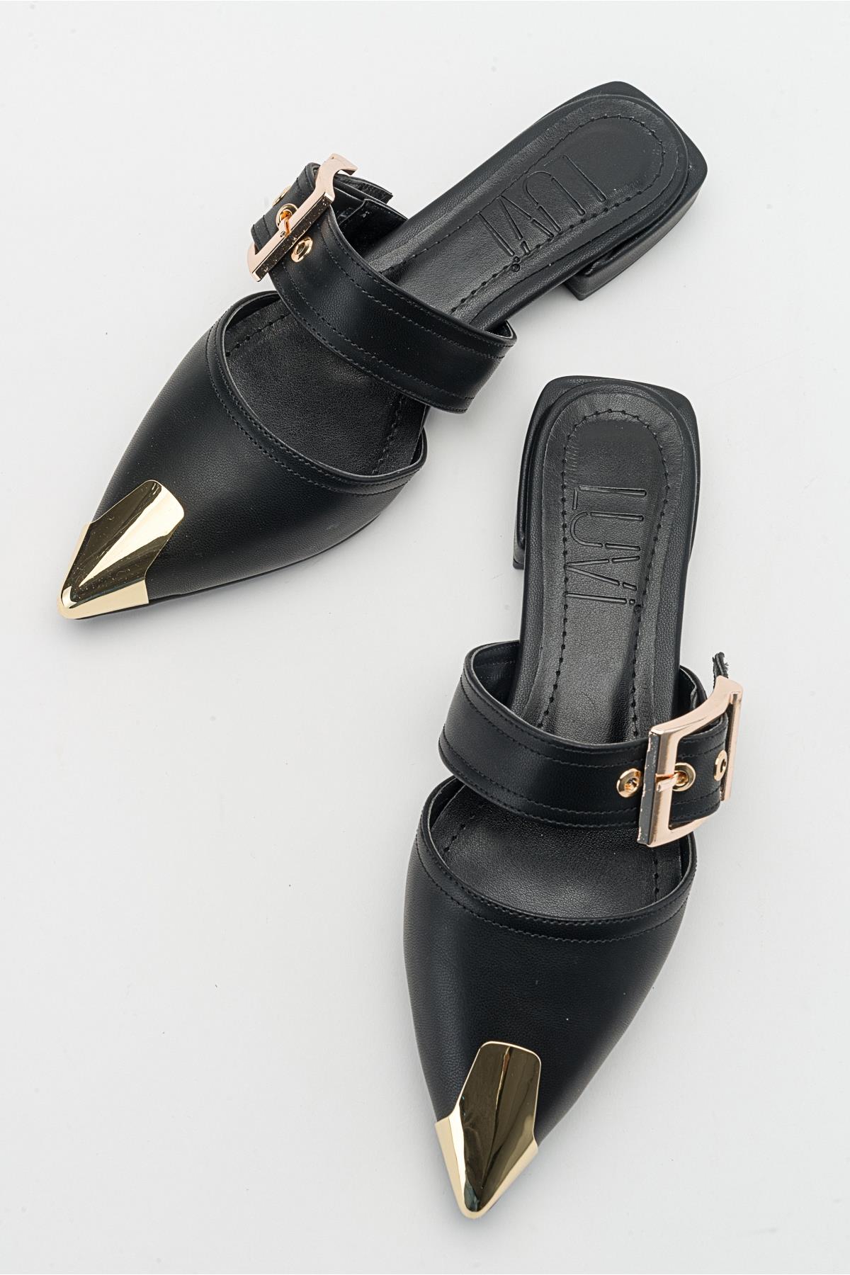 Jenni - Black Buckle Slide (Women)