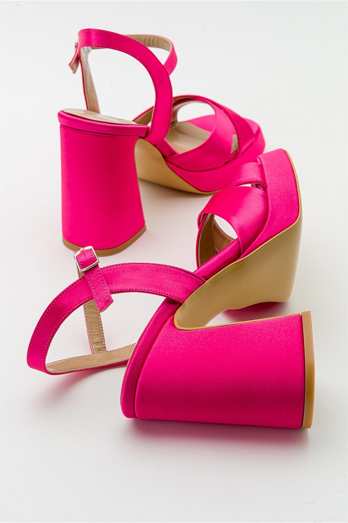 Lello - Fuchsia Satin Platform Heel (Women)