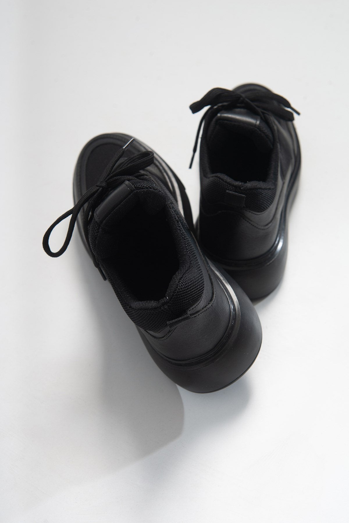 Pure - Black Sneaker (Women)