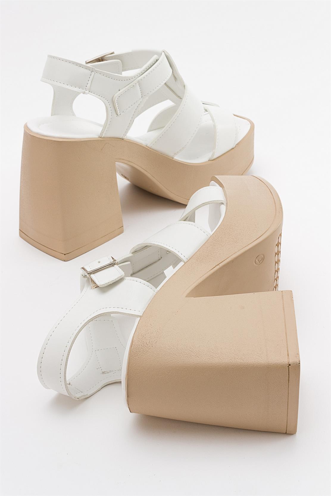 Prek - White Heeled Sandal (Women)