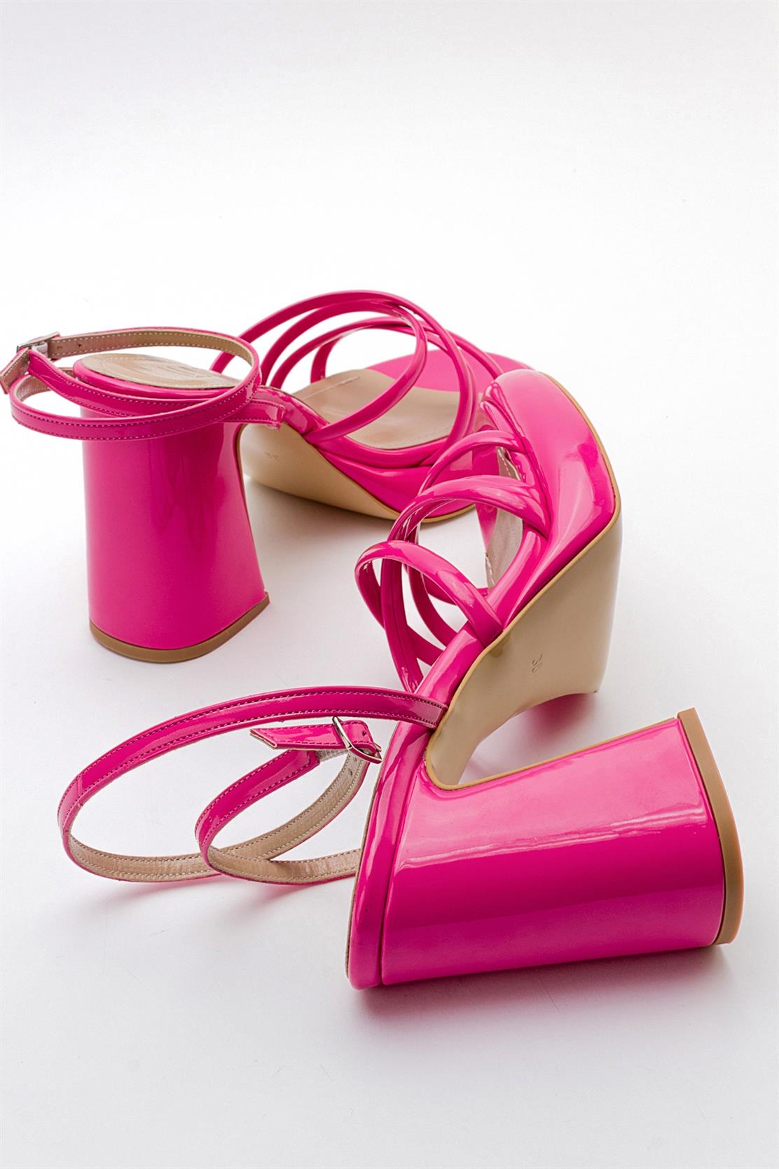 Oppe - Fuchsia Patent Platform High-Heel Shoe (Women)