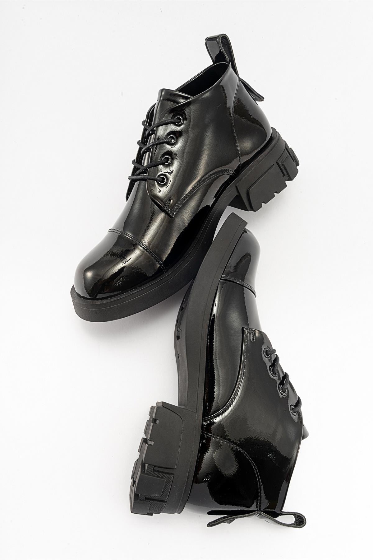 Lagom - Black Patent Boot (Women)