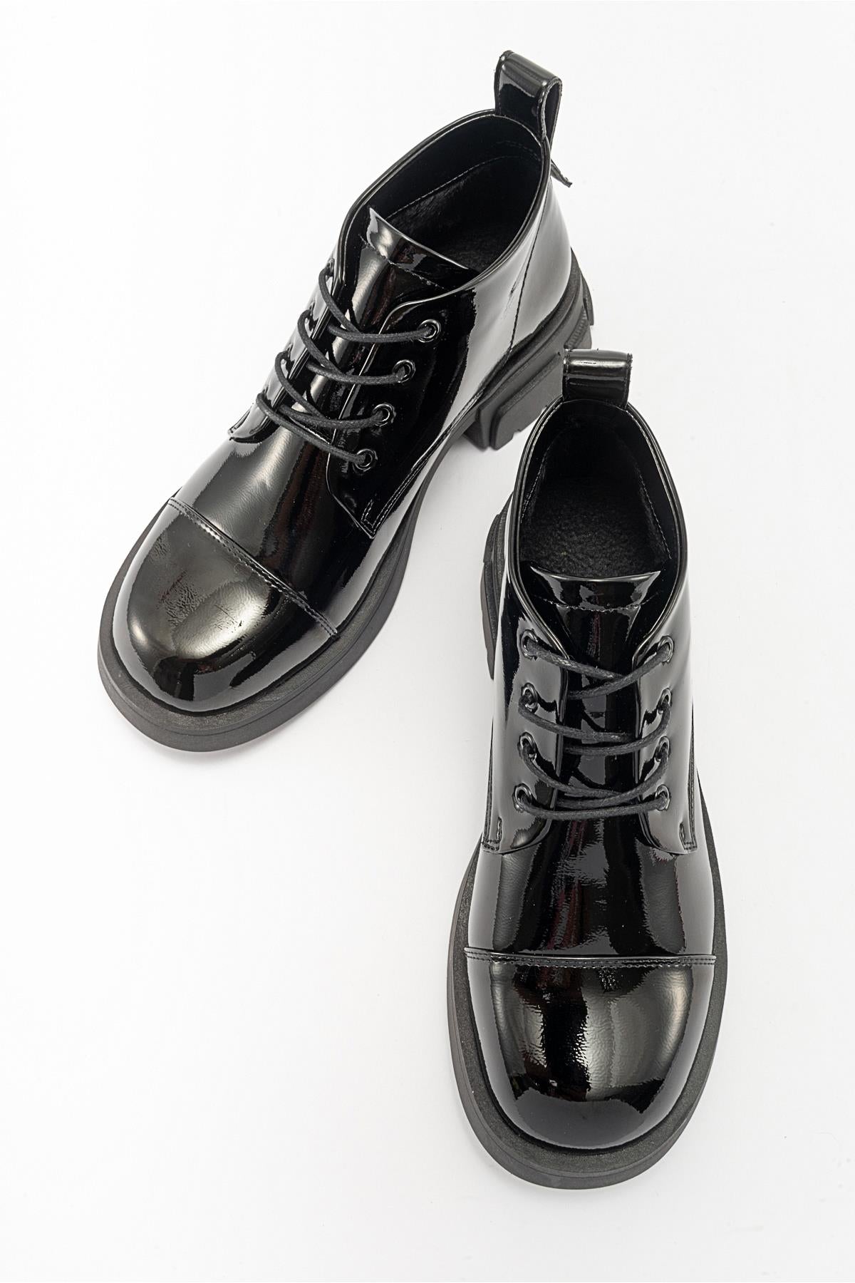 Lagom - Black Patent Boot (Women)