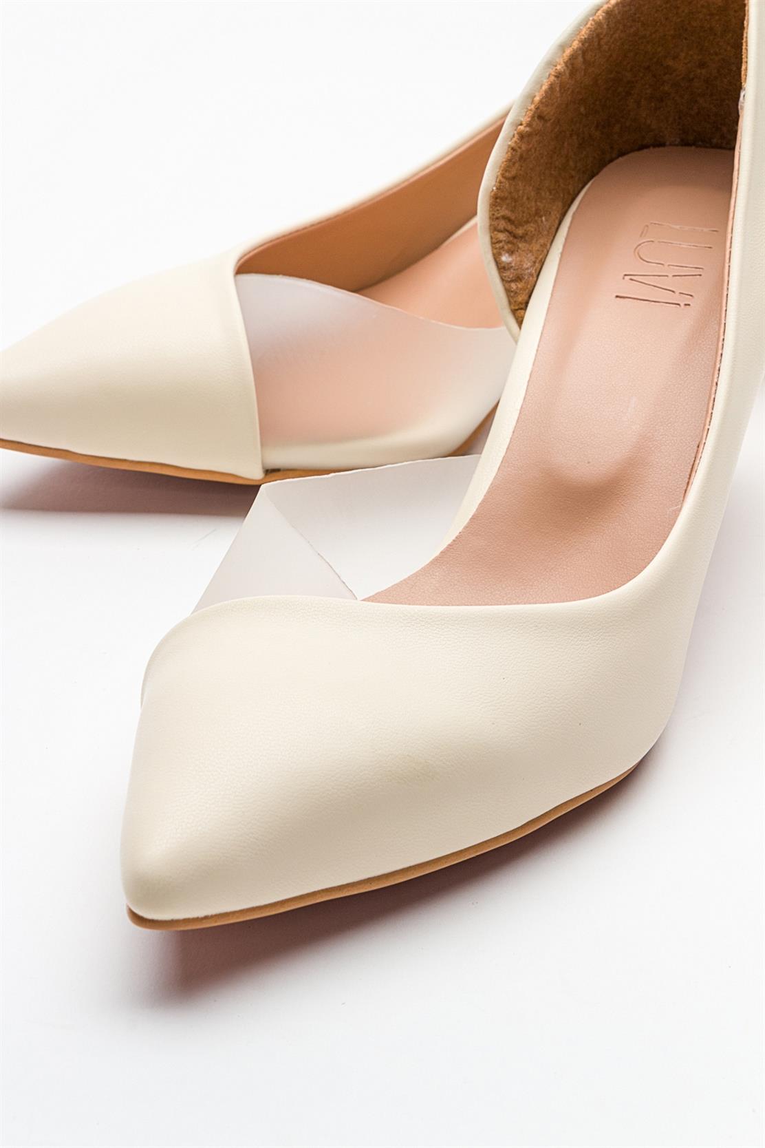 Vera Cream Glitter Pointed Toe Pump (Women)