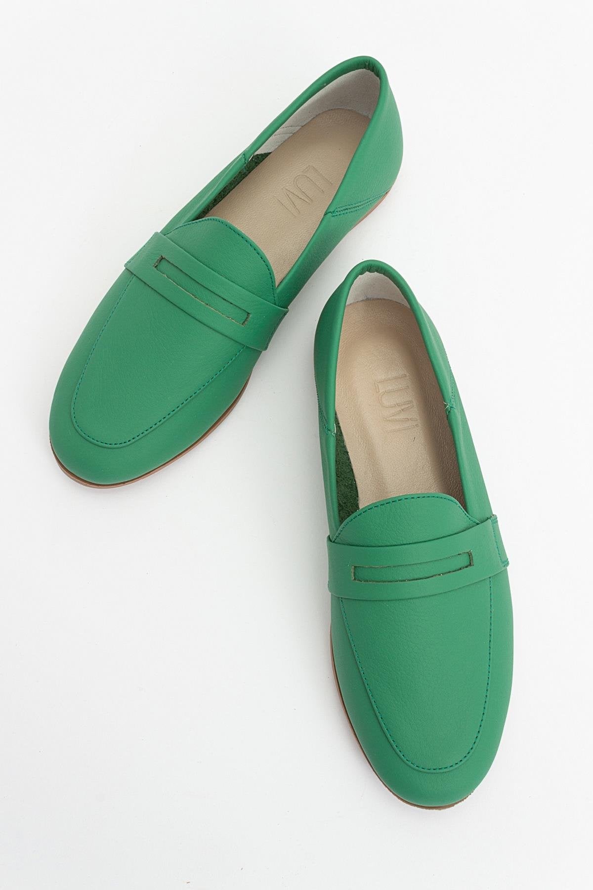 F05 - Green Genuine Leather Loafer (Women)