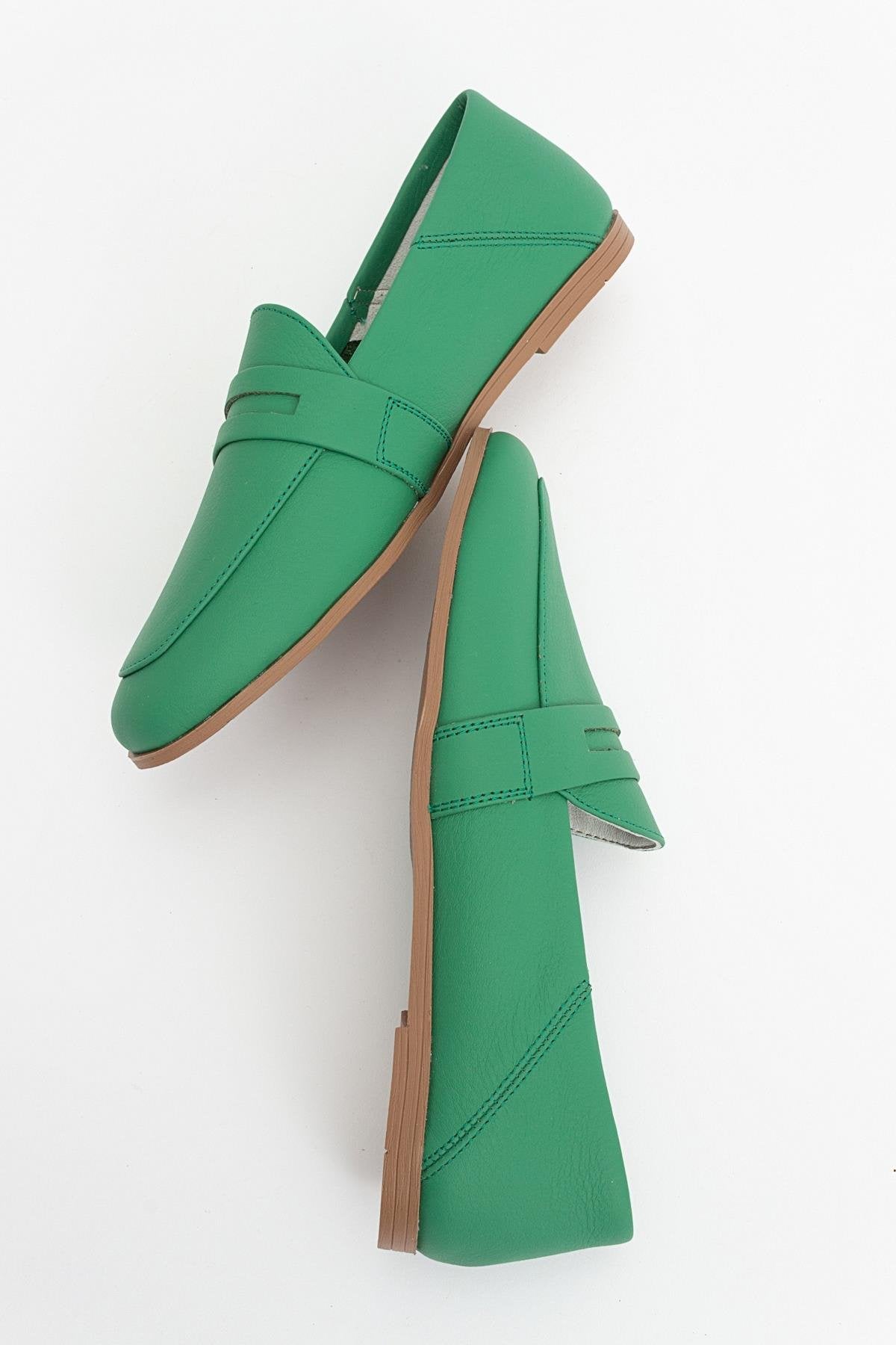 F05 - Green Genuine Leather Loafer (Women)