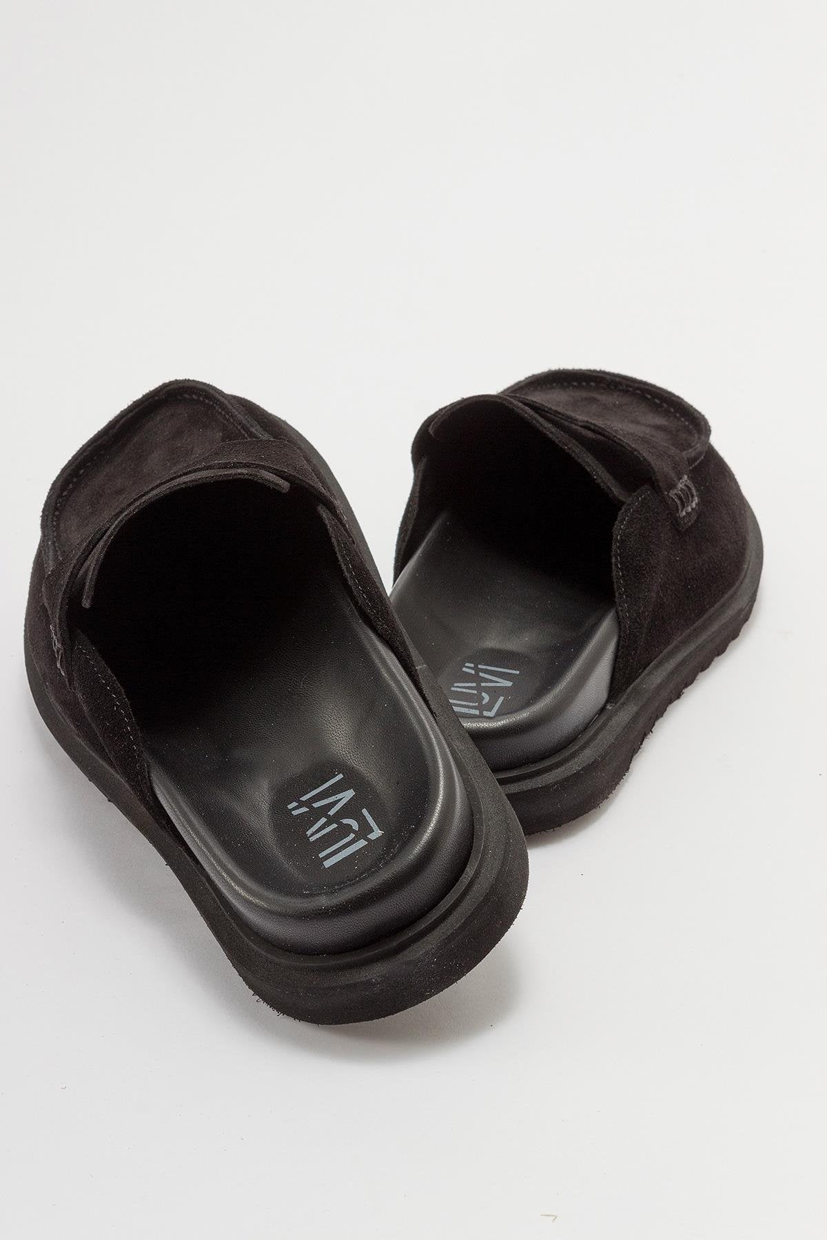 Laven - Black Suede Leather Clogs (Women)
