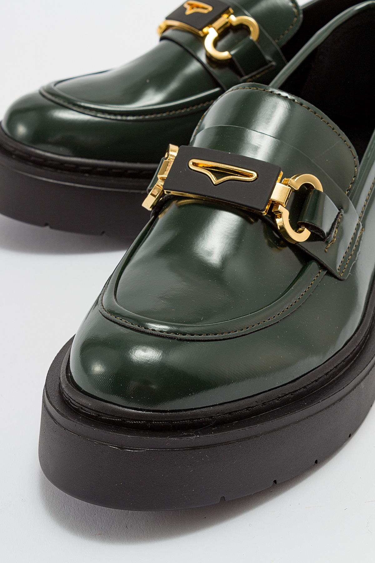 Unte - Green Loafer (Women)