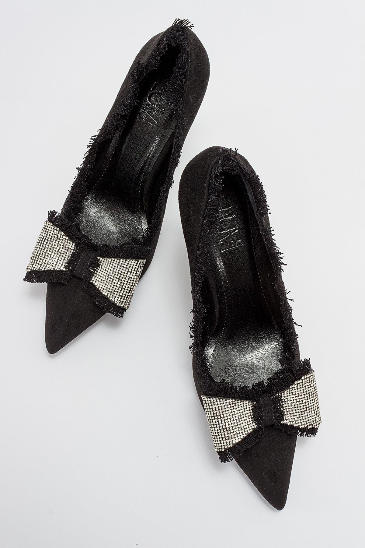 Vegas - Black Heeled Shoe (Women)