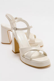 Yvonne - Ivory Platform Sandals