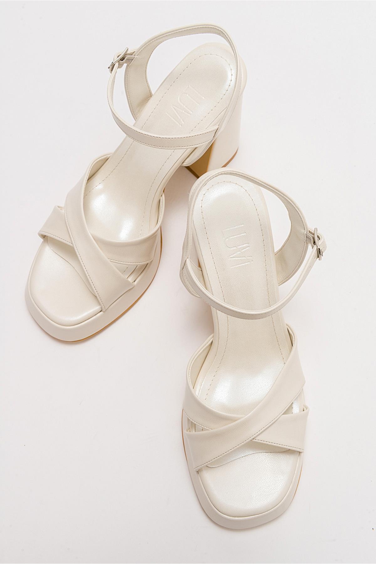 Yvonne - Ivory Platform Sandals