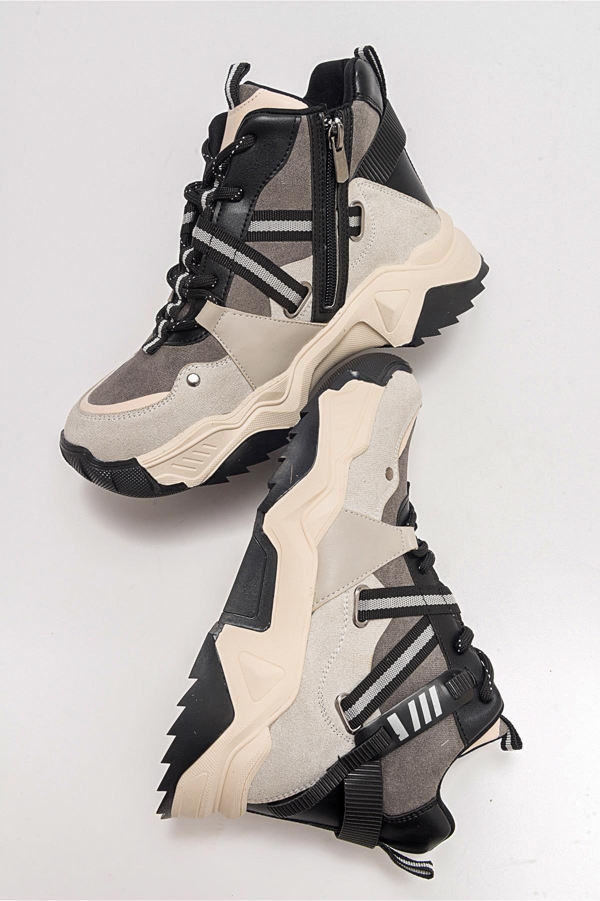 Seraphine - Black Boot (Women)