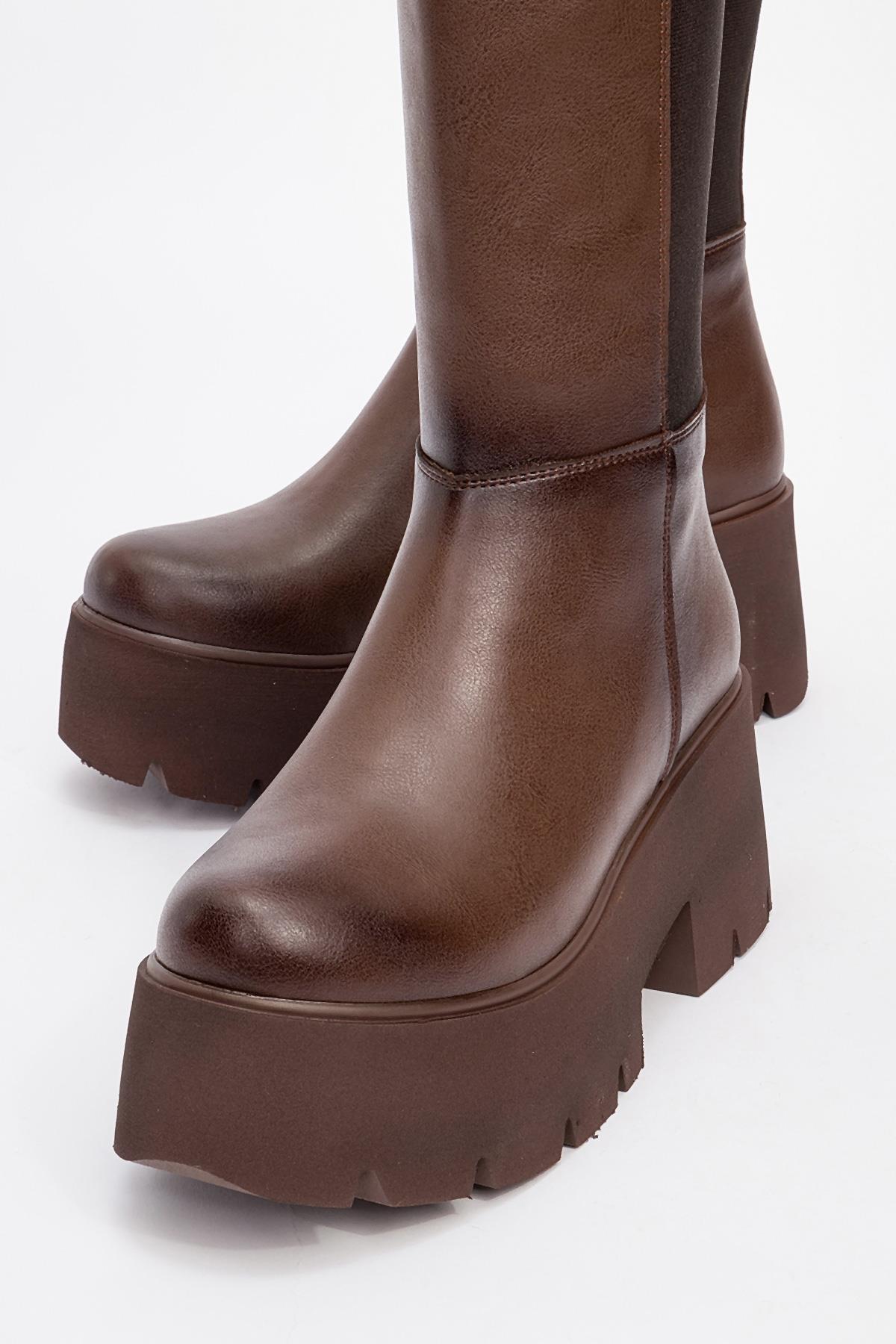 Solo - Brown Elastic Platform Heel Boot (Women)
