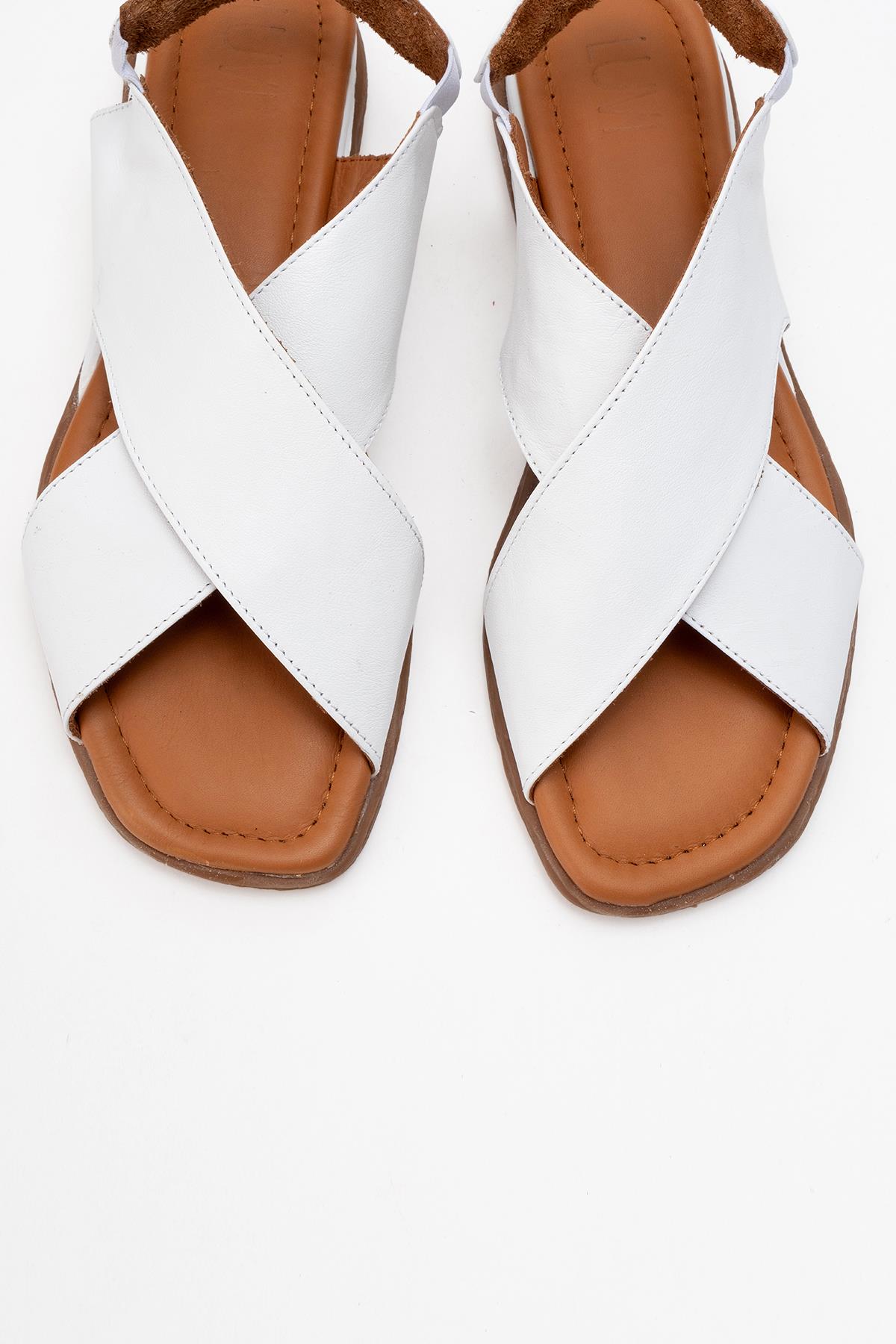 706 - White Leather Thong Sandals (Women)