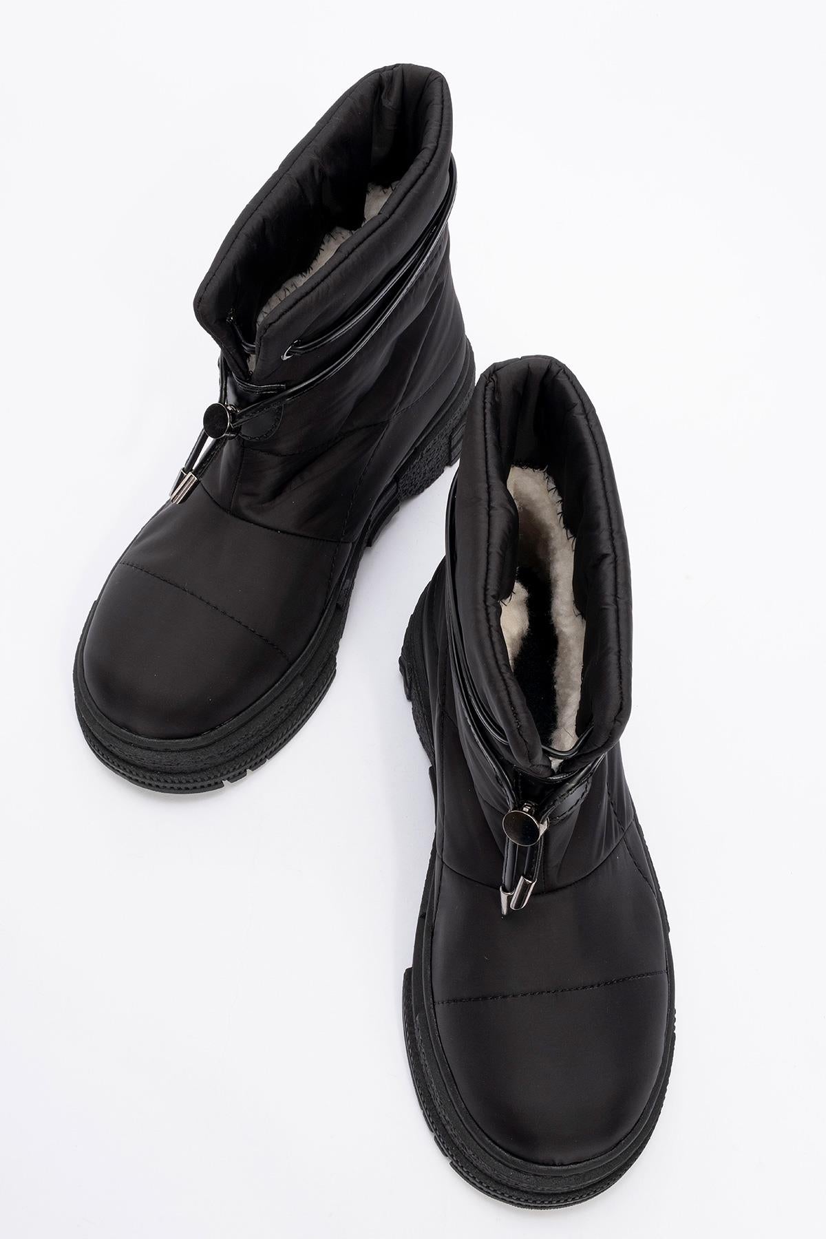 Mesta - Black Parachute Boot (Women)