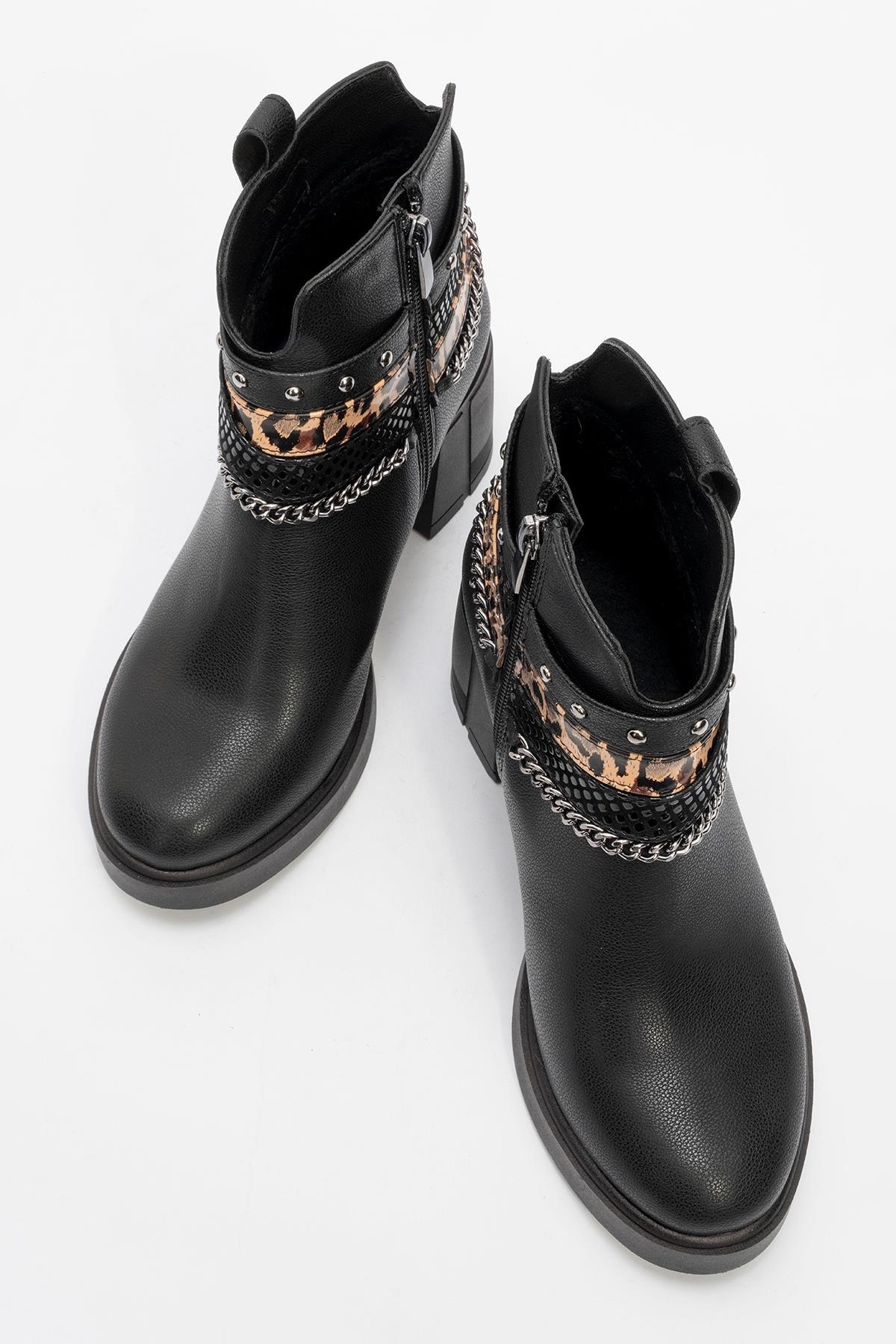Boliva - Black Belted Chain Boot (Women)
