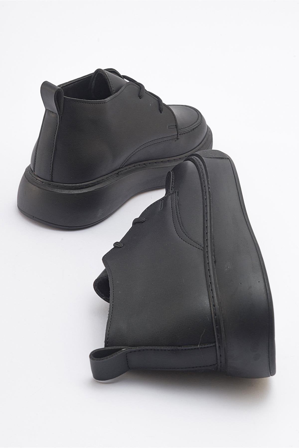 Valve - Black Boot (Women)