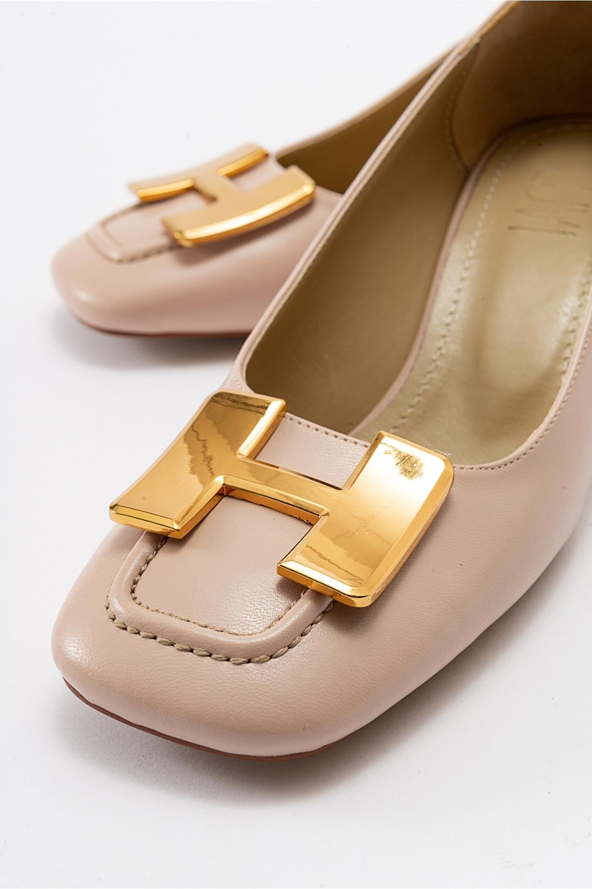 Elois - Beige Gold Buckled Heeled Shoe (Women)