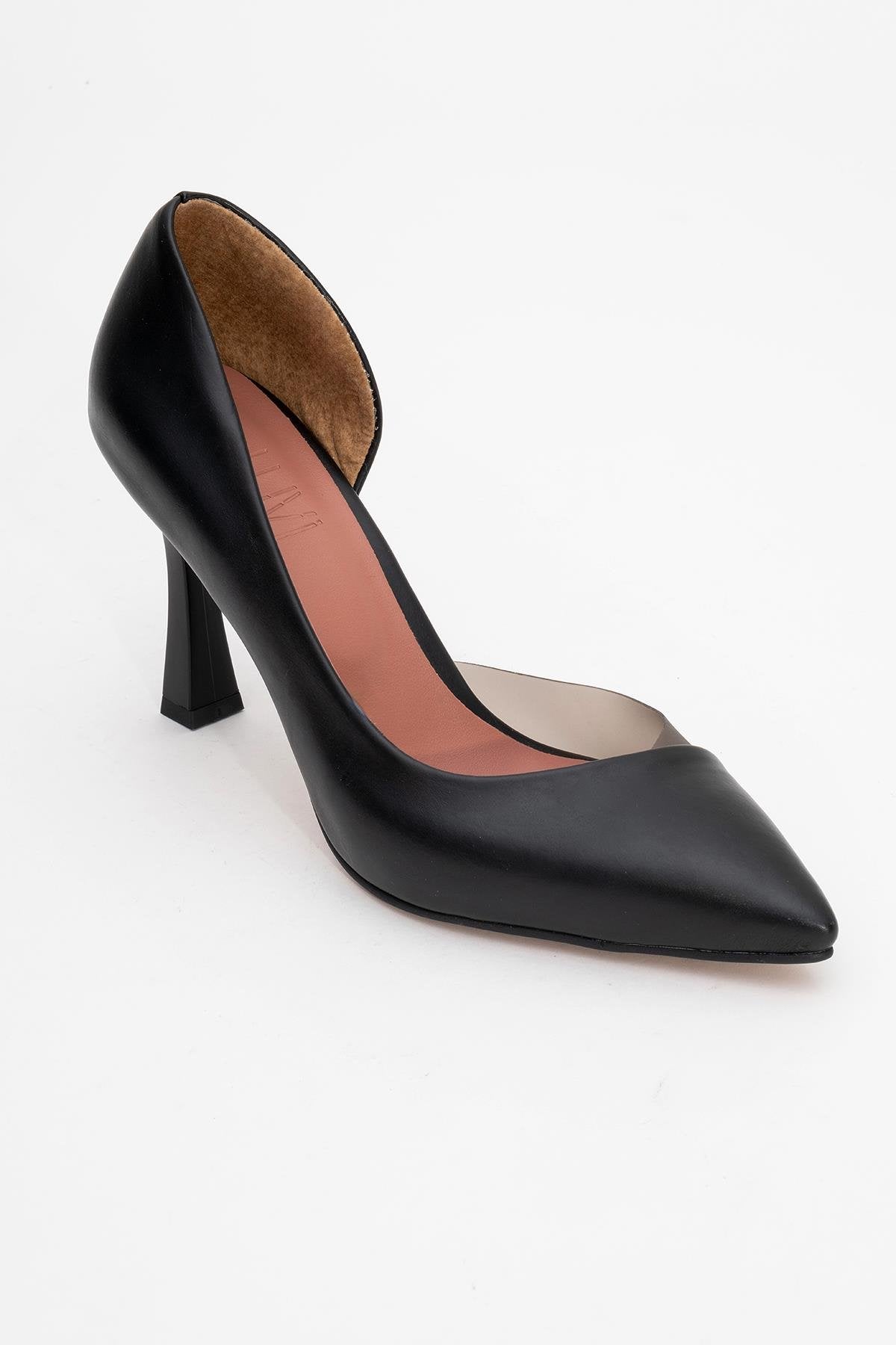Ursula - Black Heeled Shoe (Women)