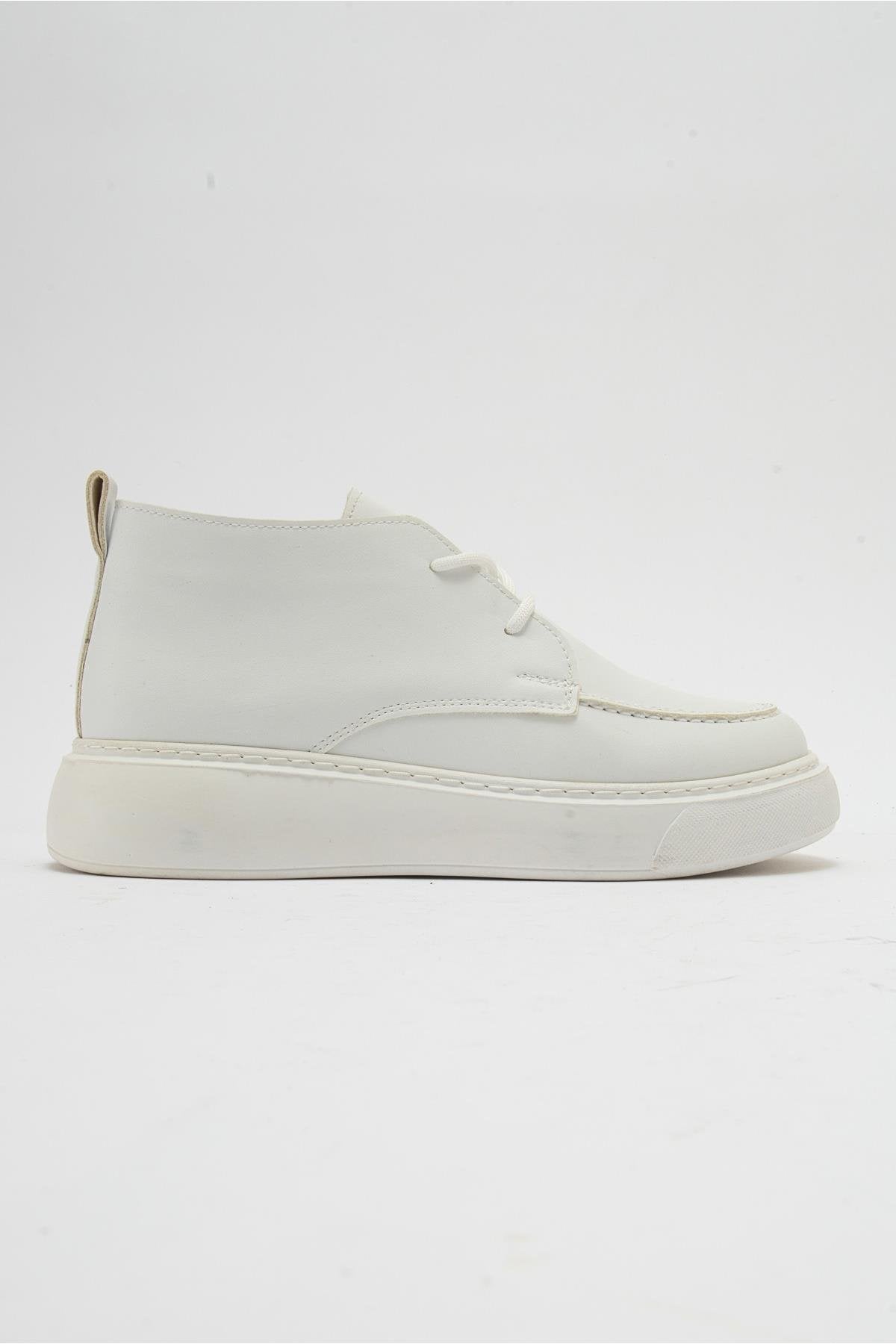 Valve - White Boot (Women)