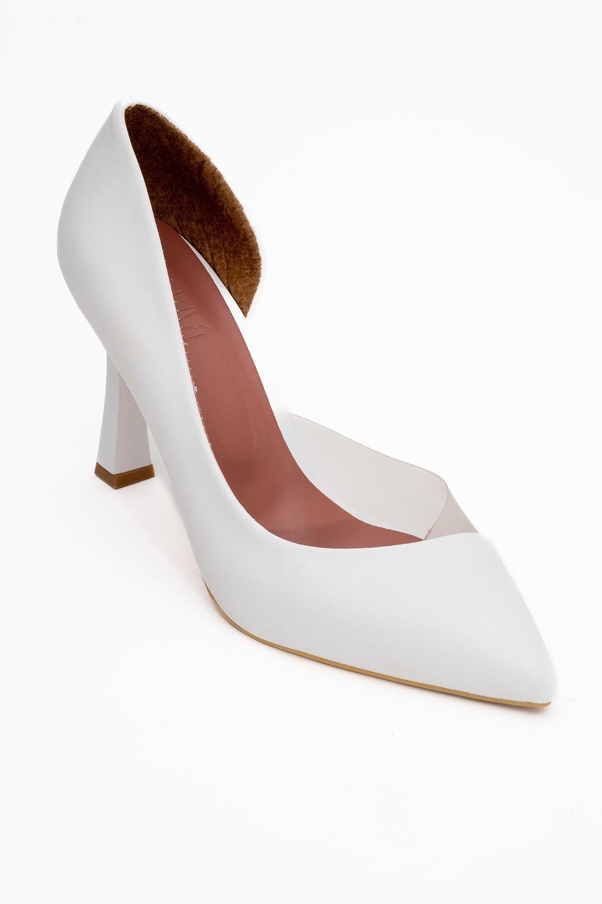 Ursula - White Heeled Shoe (Women)