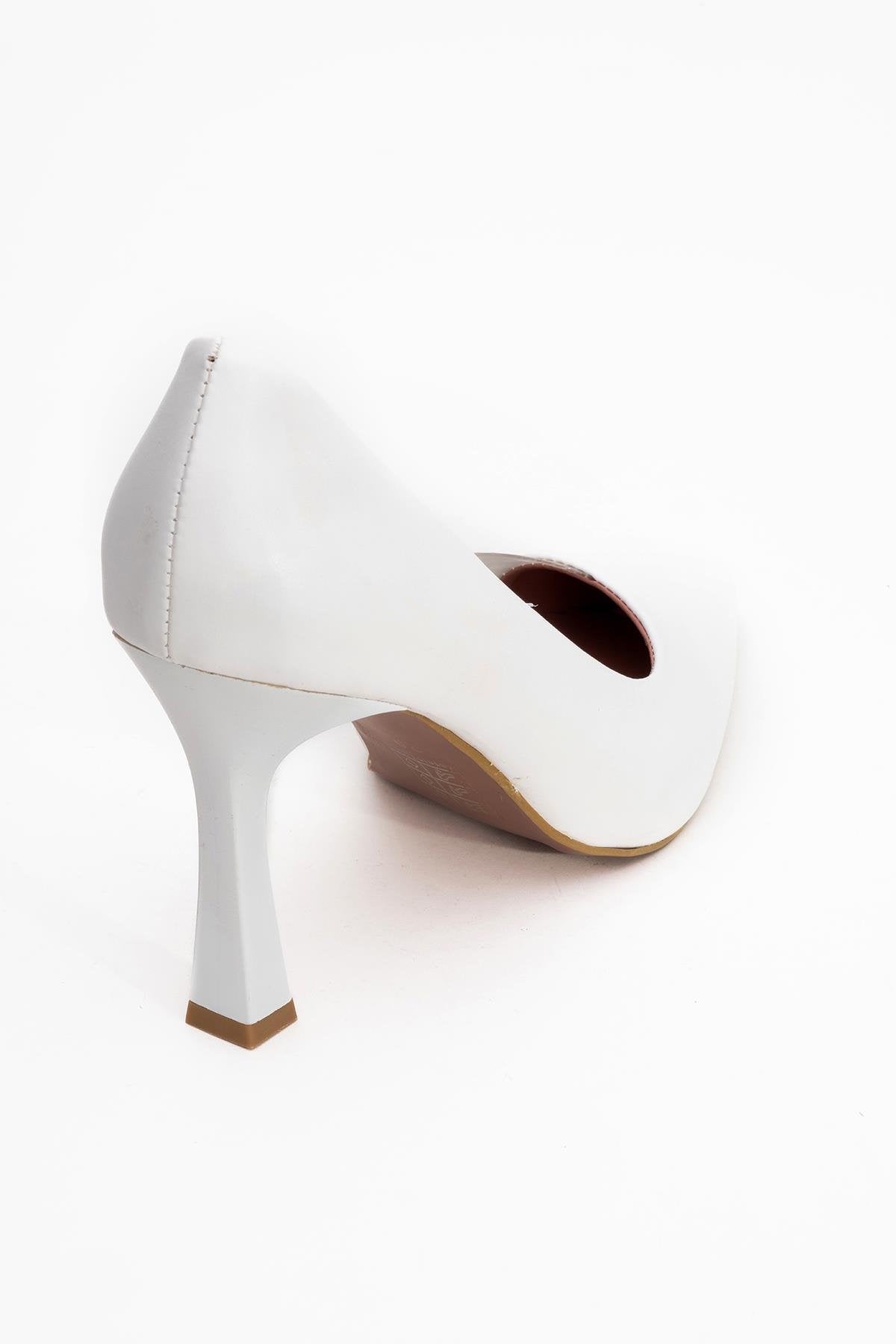 Ursula - White Heeled Shoe (Women)