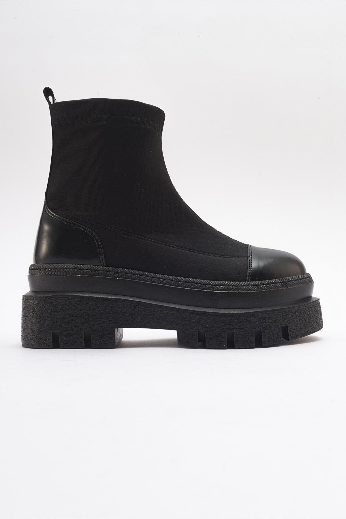Aves - Black Chunky Sole Boot (Women)